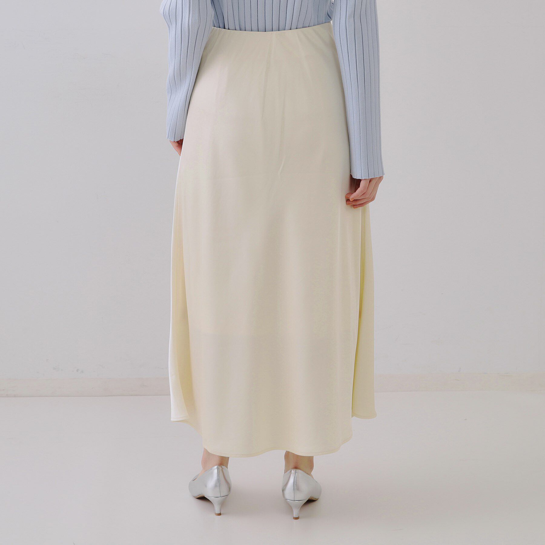 OPAQUE.CLIP「サテンナロースカート【洗濯機洗い可】」|スカート|