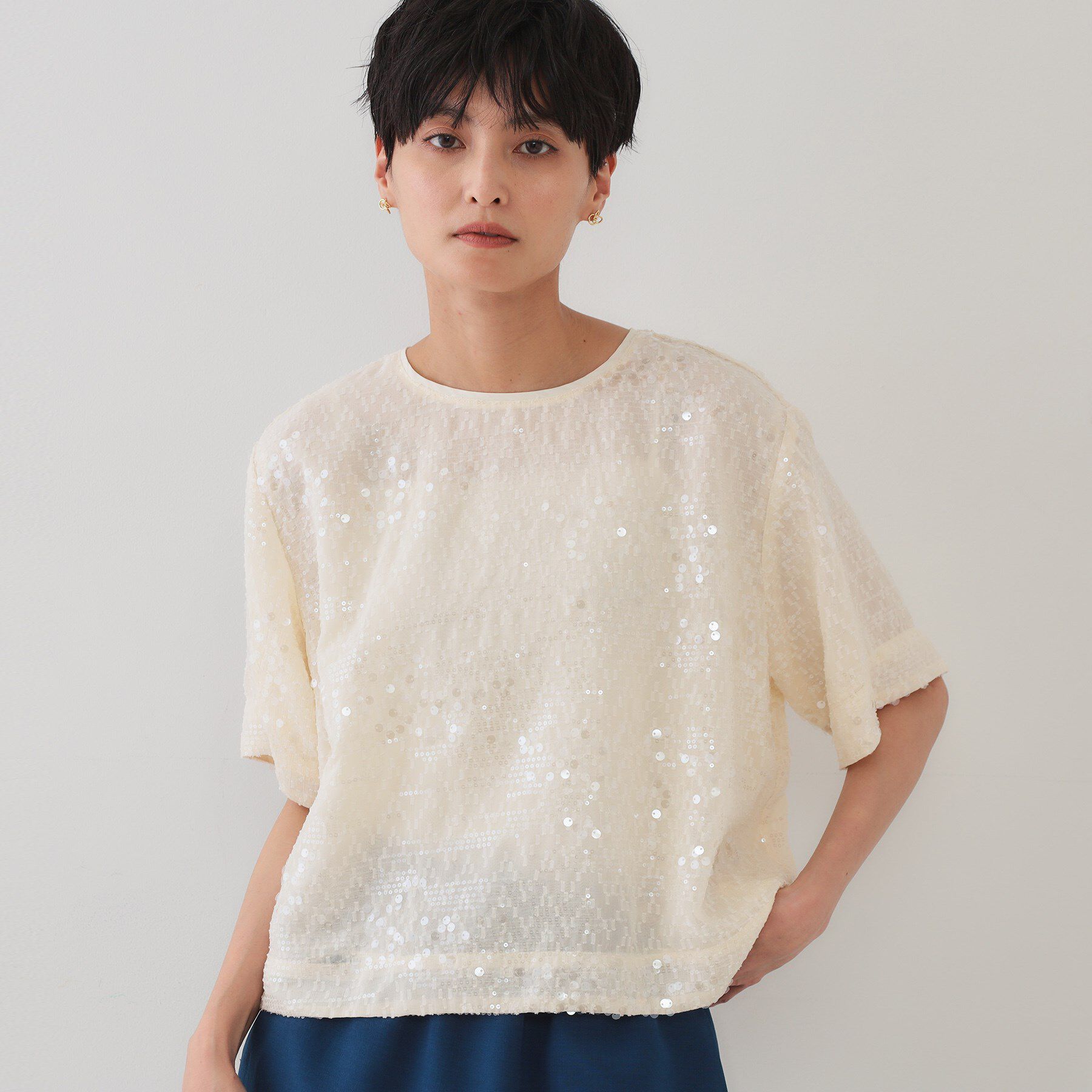 OPAQUE.CLIP「スパンコールブラウス【洗える】」|シャツ・ブラウス|ライトベージュ(05