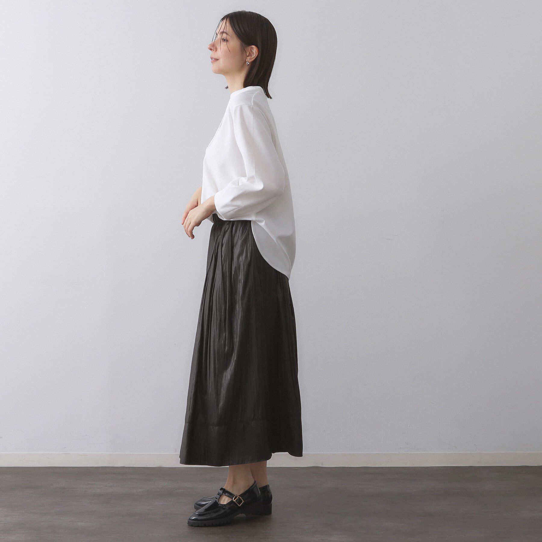OPAQUE.CLIP「レザーライクタックフレアスカート【洗濯機洗い可】」|スカート|