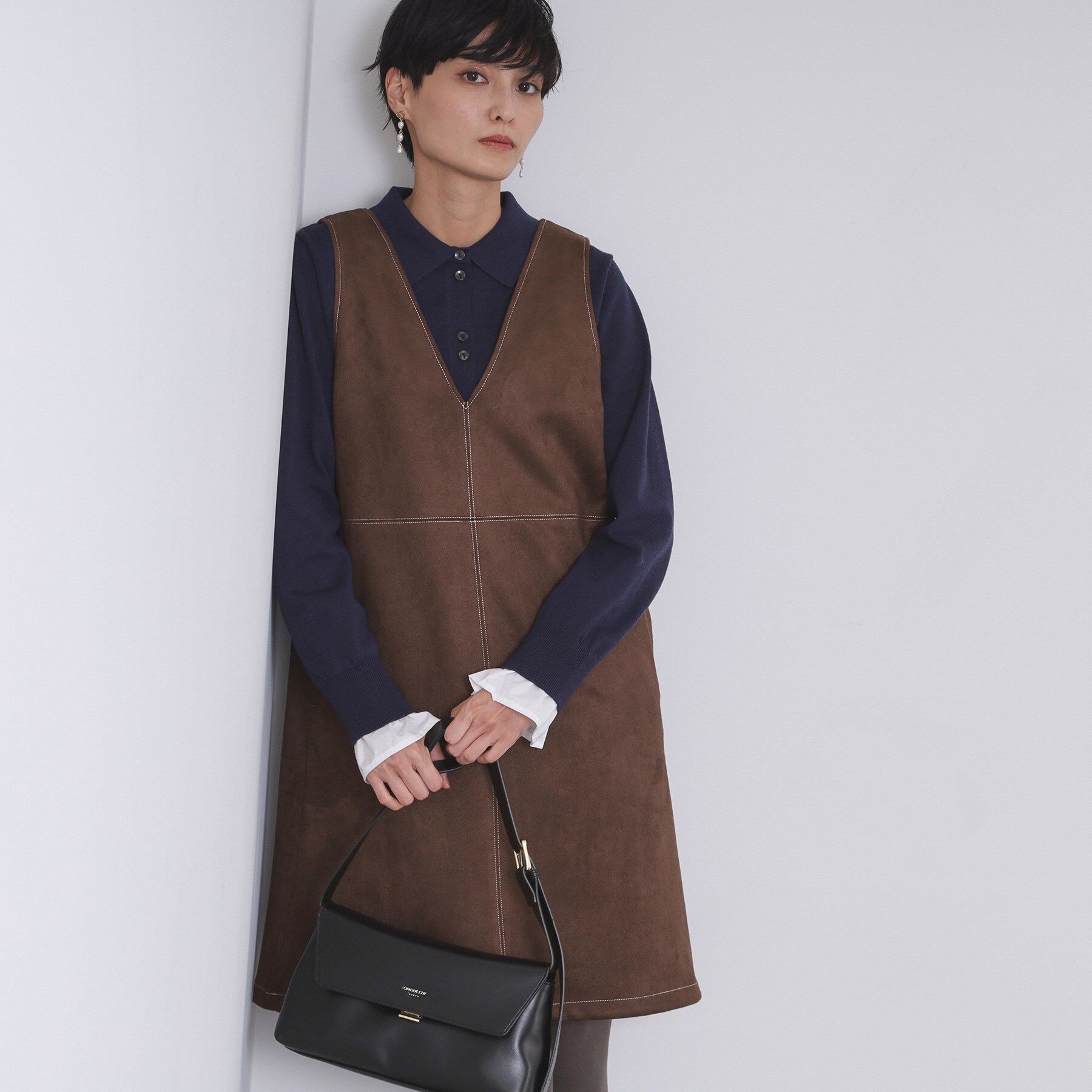 OPAQUE.CLIP「スエードライクVネックジャンドレ【洗濯機OK】」|ワンピース|