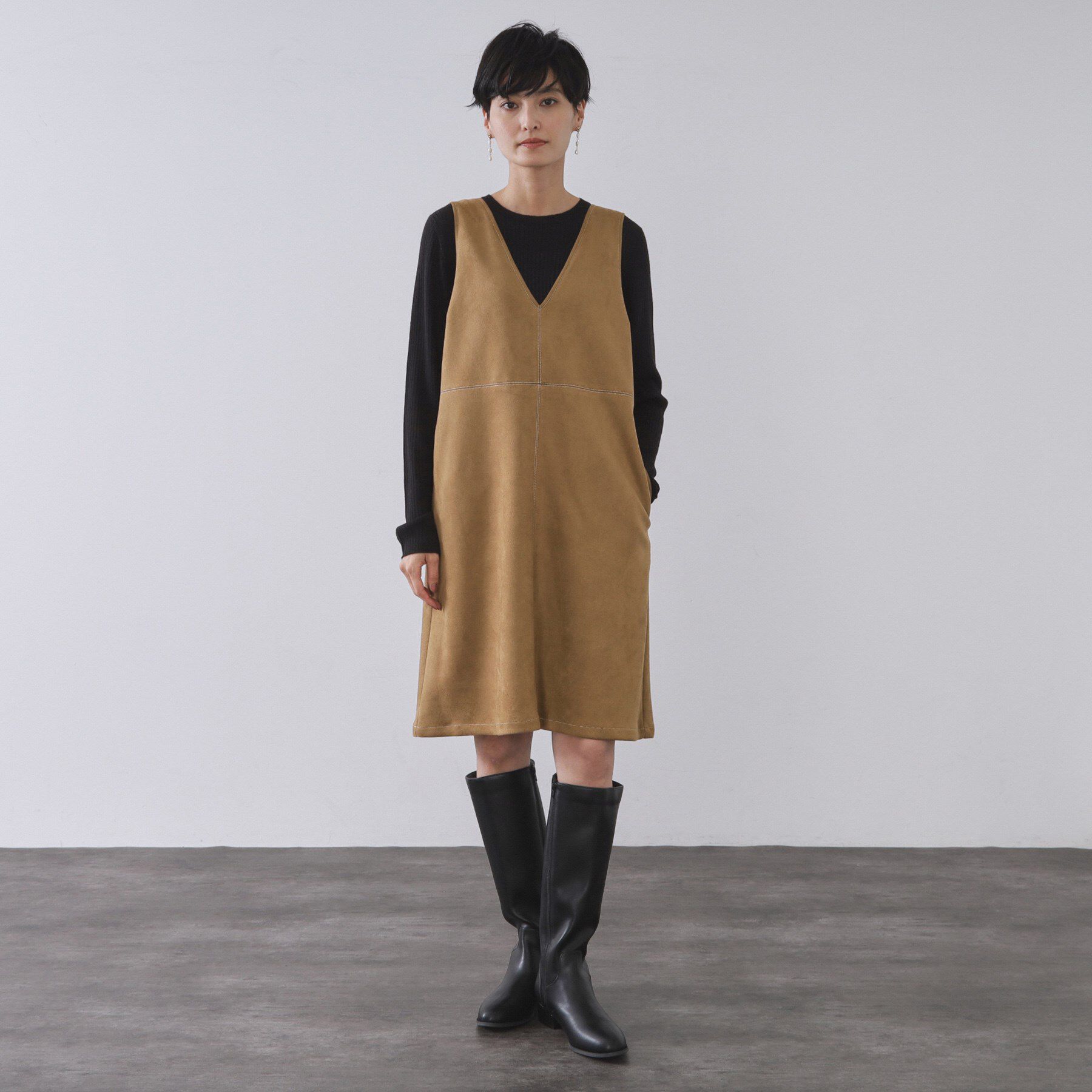 OPAQUE.CLIP「スエードライクVネックジャンドレ【洗濯機OK】」|ワンピース|