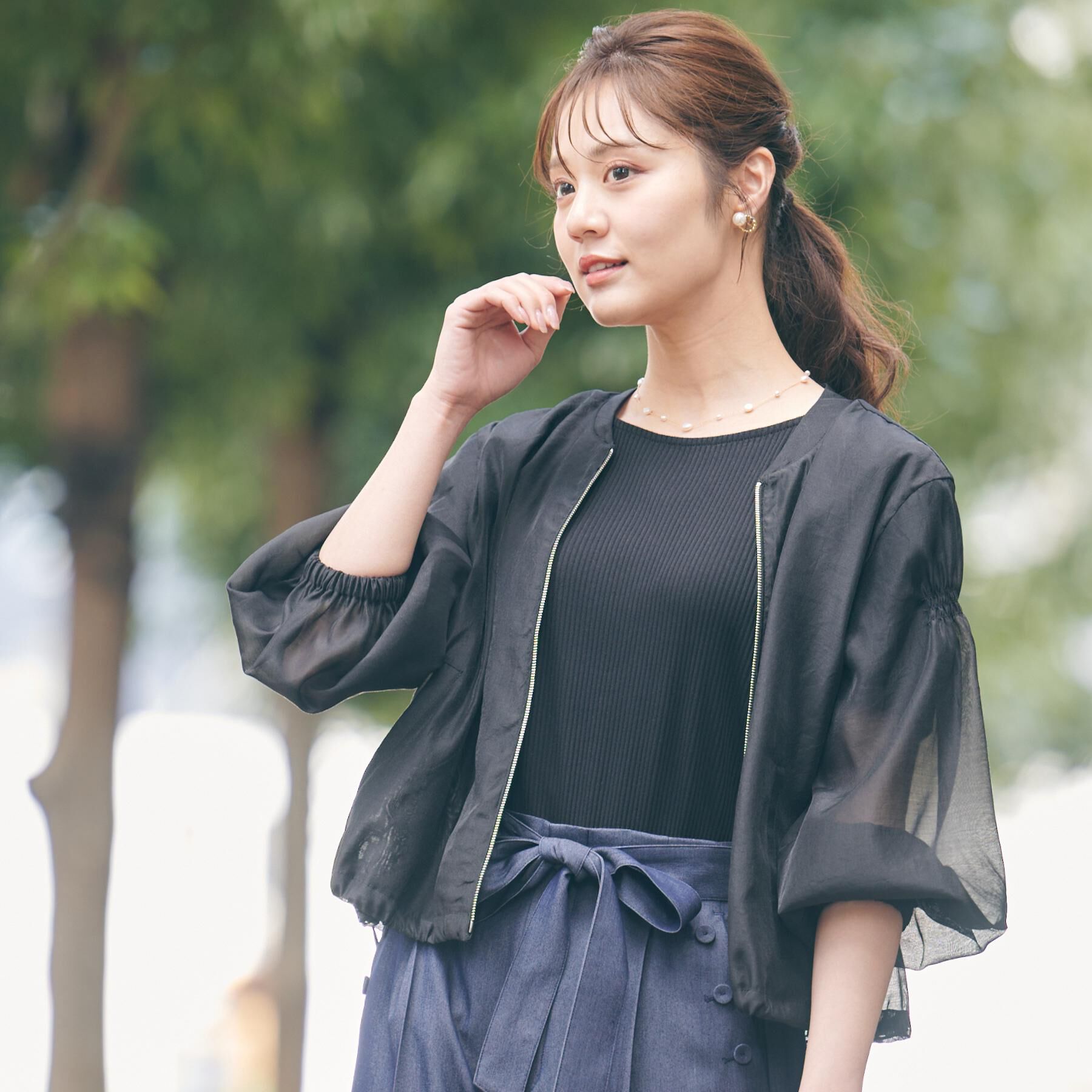 Couture broach「【マシンウォッシャブル・シアー】袖シャーリングシアーブルゾン」|ブルゾン・スタジャン|