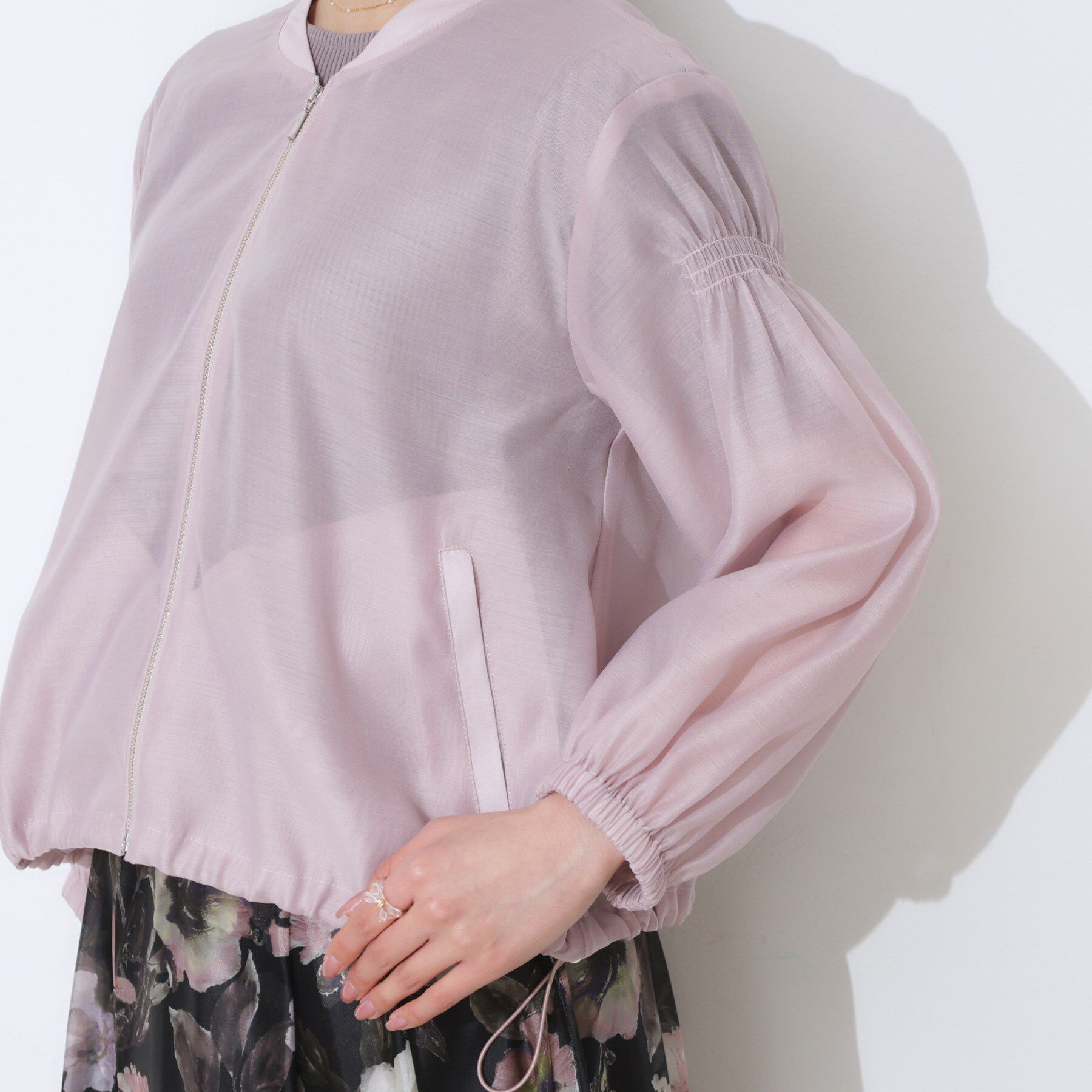 Couture broach「【マシンウォッシャブル・シアー】袖シャーリングシアーブルゾン」|ブルゾン・スタジャン|