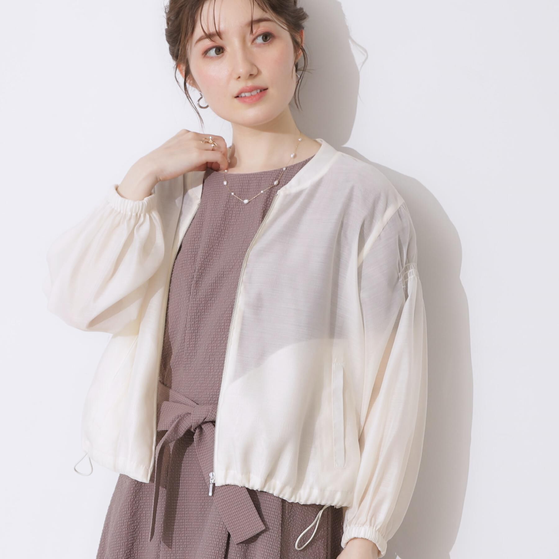 Couture broach「【マシンウォッシャブル・シアー】袖シャーリングシアーブルゾン」|ブルゾン・スタジャン|