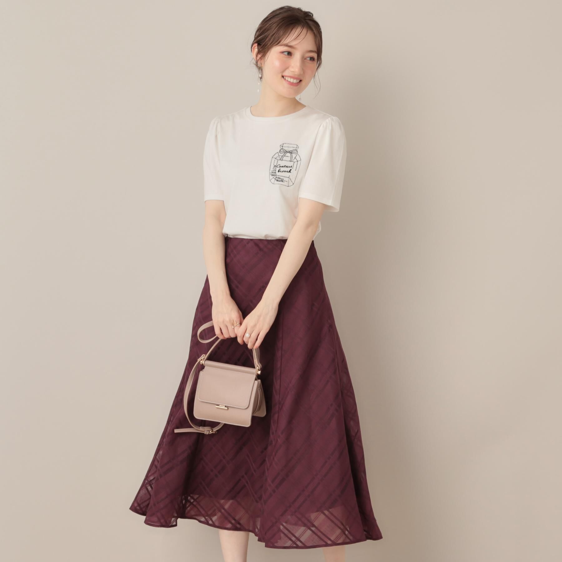 Couture broach「【接触冷感・UV機能あり・マシンウォッシャブル】60シルケット パフュームエンブロTシャツ」|Tシャツ・カットソー|