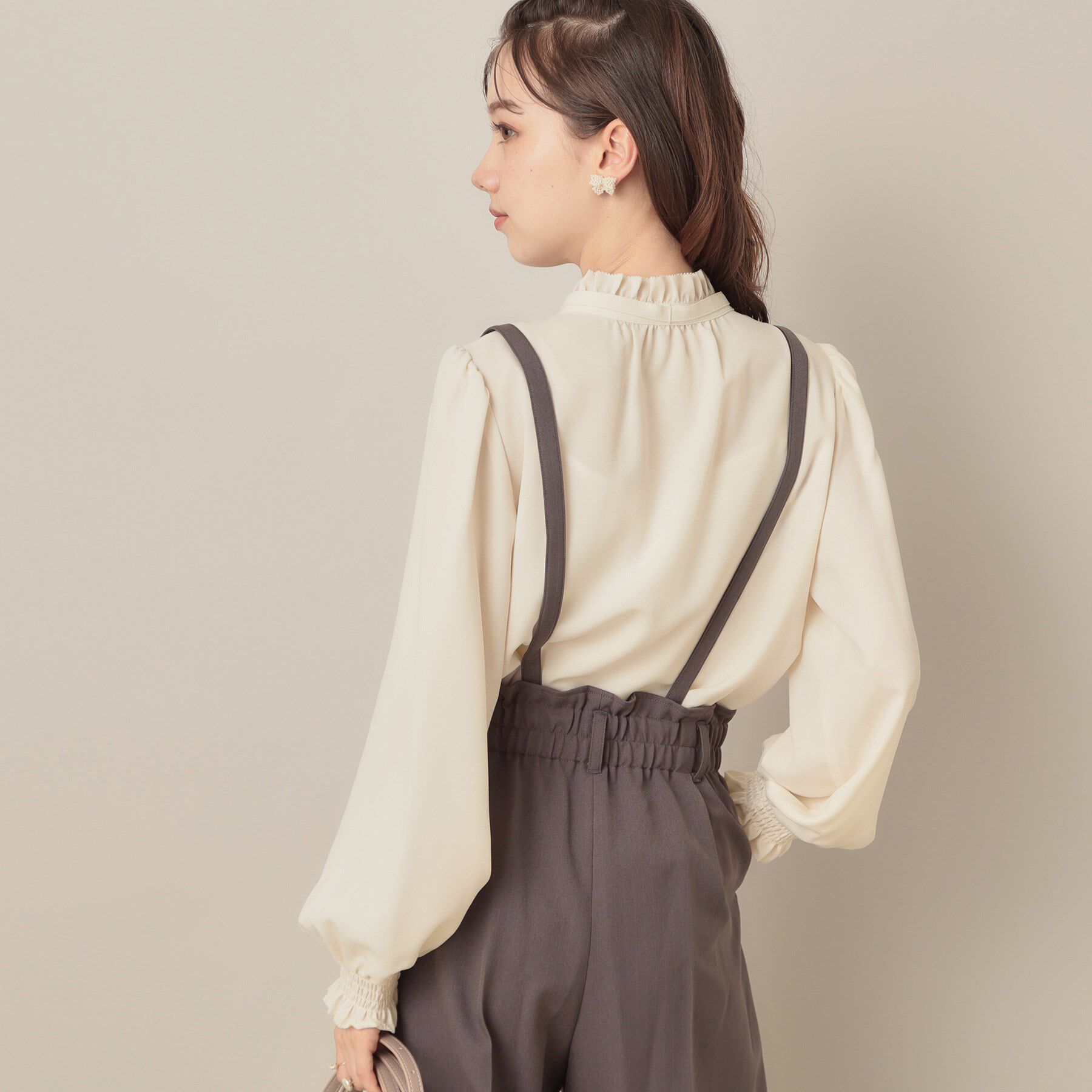 Couture broach「【フェミニン・通勤】タイ付きピコフリルブラウス」|シャツ・ブラウス|