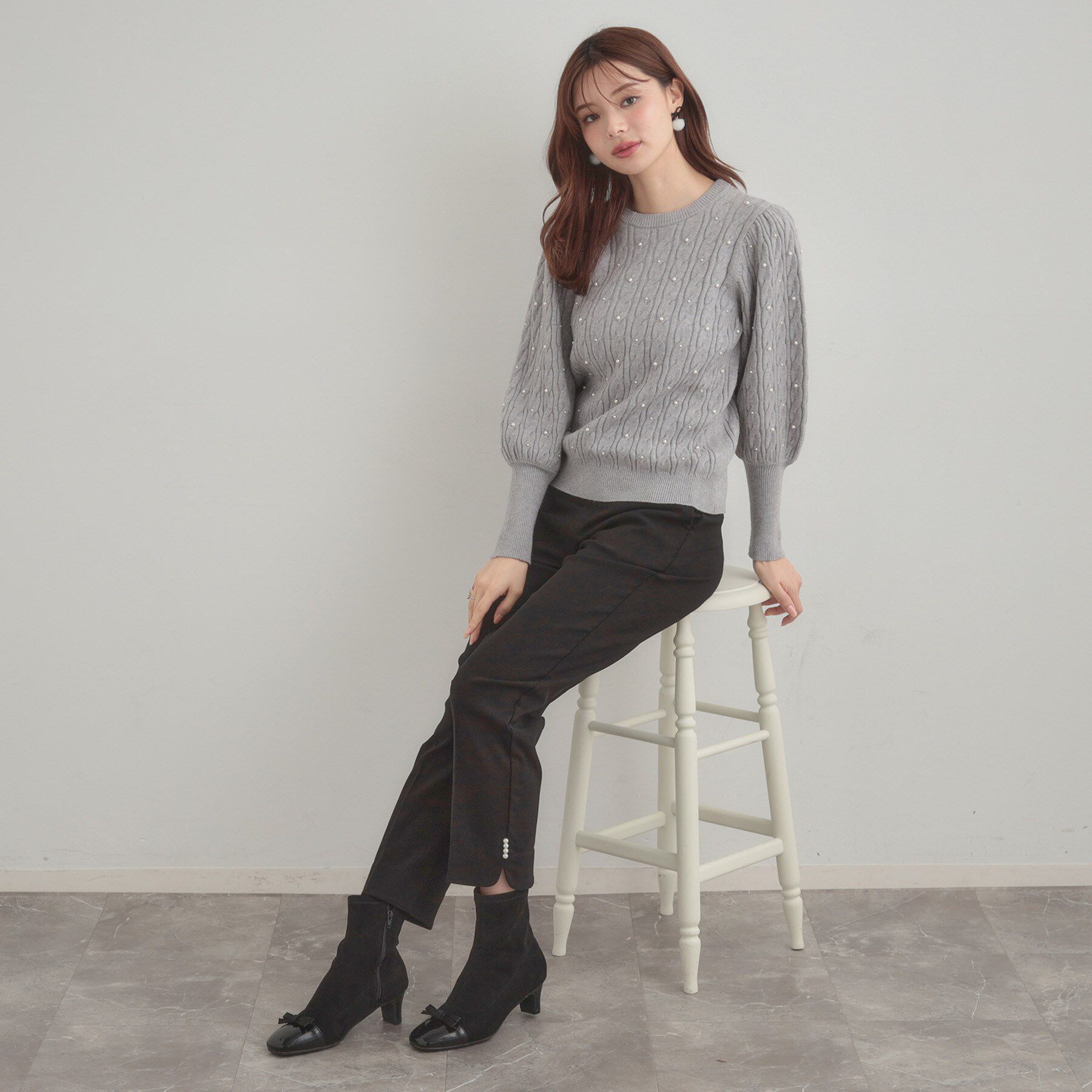 Couture broach「【華やぎ・一枚で着映え】ケーブルパール調ニット」|ニット・セーター|