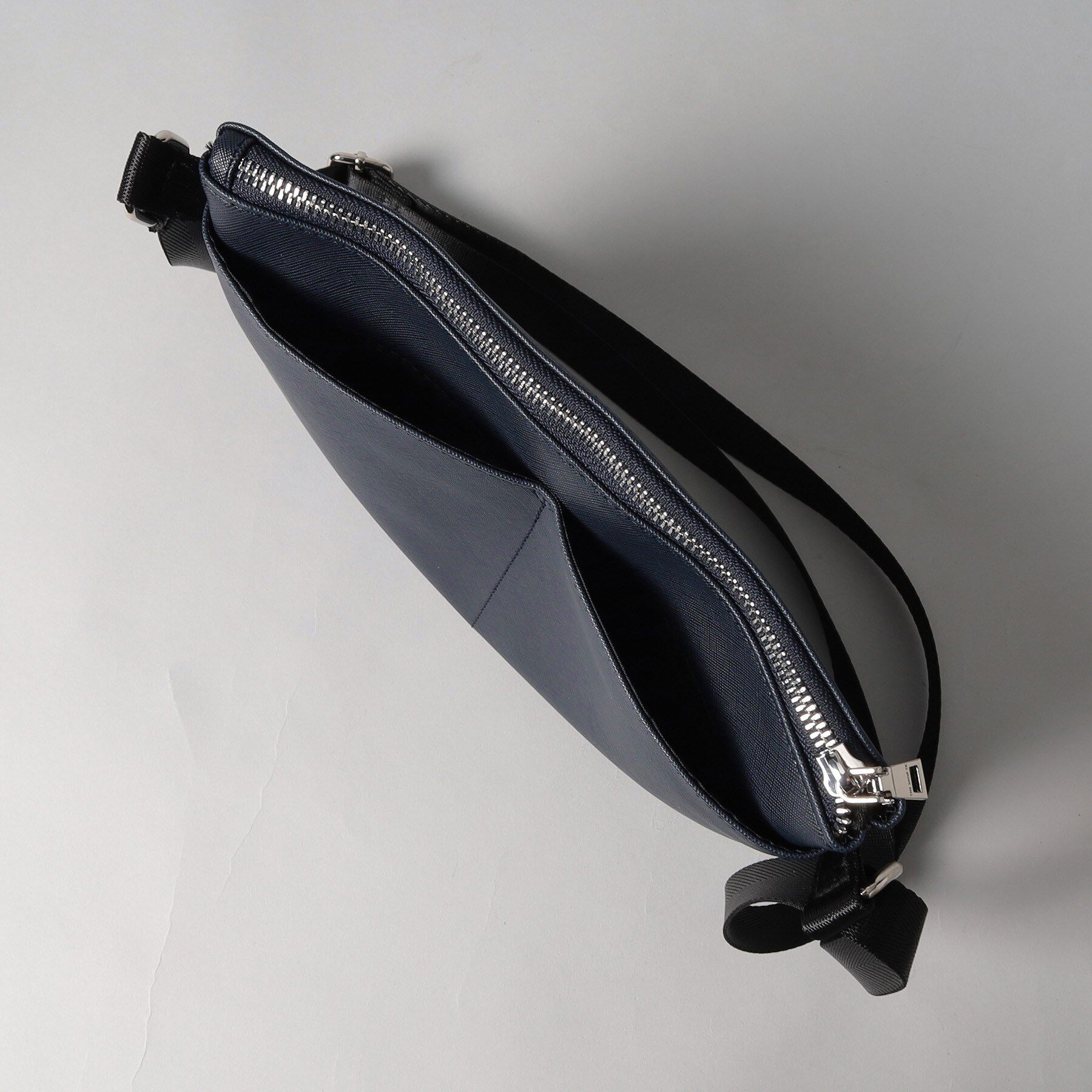 THE SHOP TK「サフィアーノミニサコッシュ」|ショルダー・メッセンジャー|