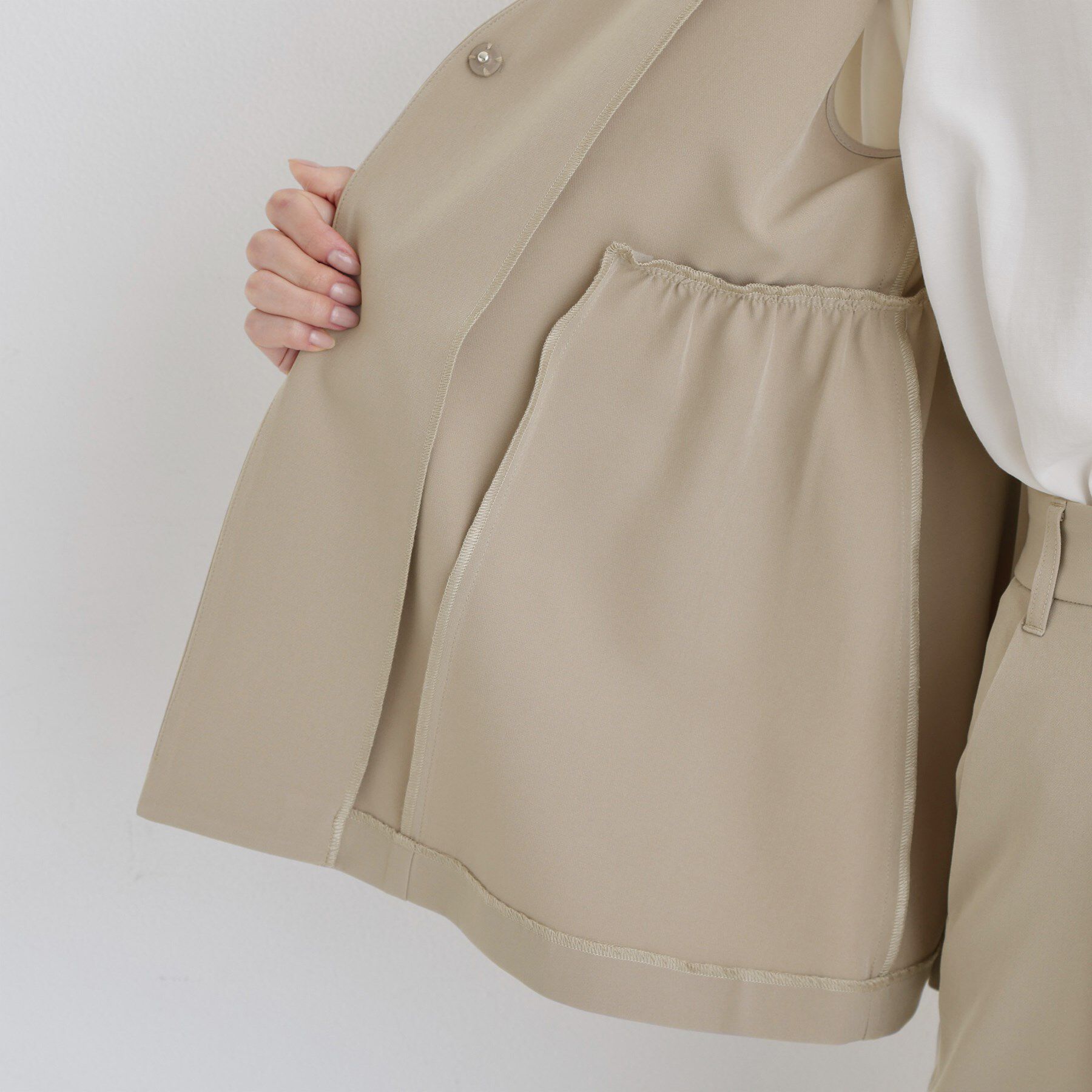 THE SHOP TK「【通勤・きちんと見えに】ダブルクロス ペプラムジレ/セットアップ可」|ベスト・ジレ|