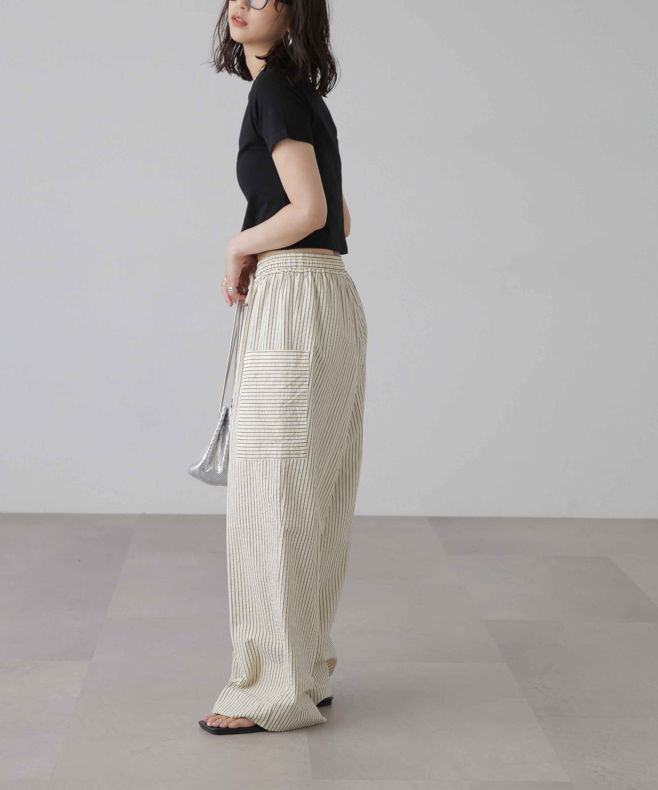  「ショート丈ロゴTシャツ」|Tシャツ・カットソー|