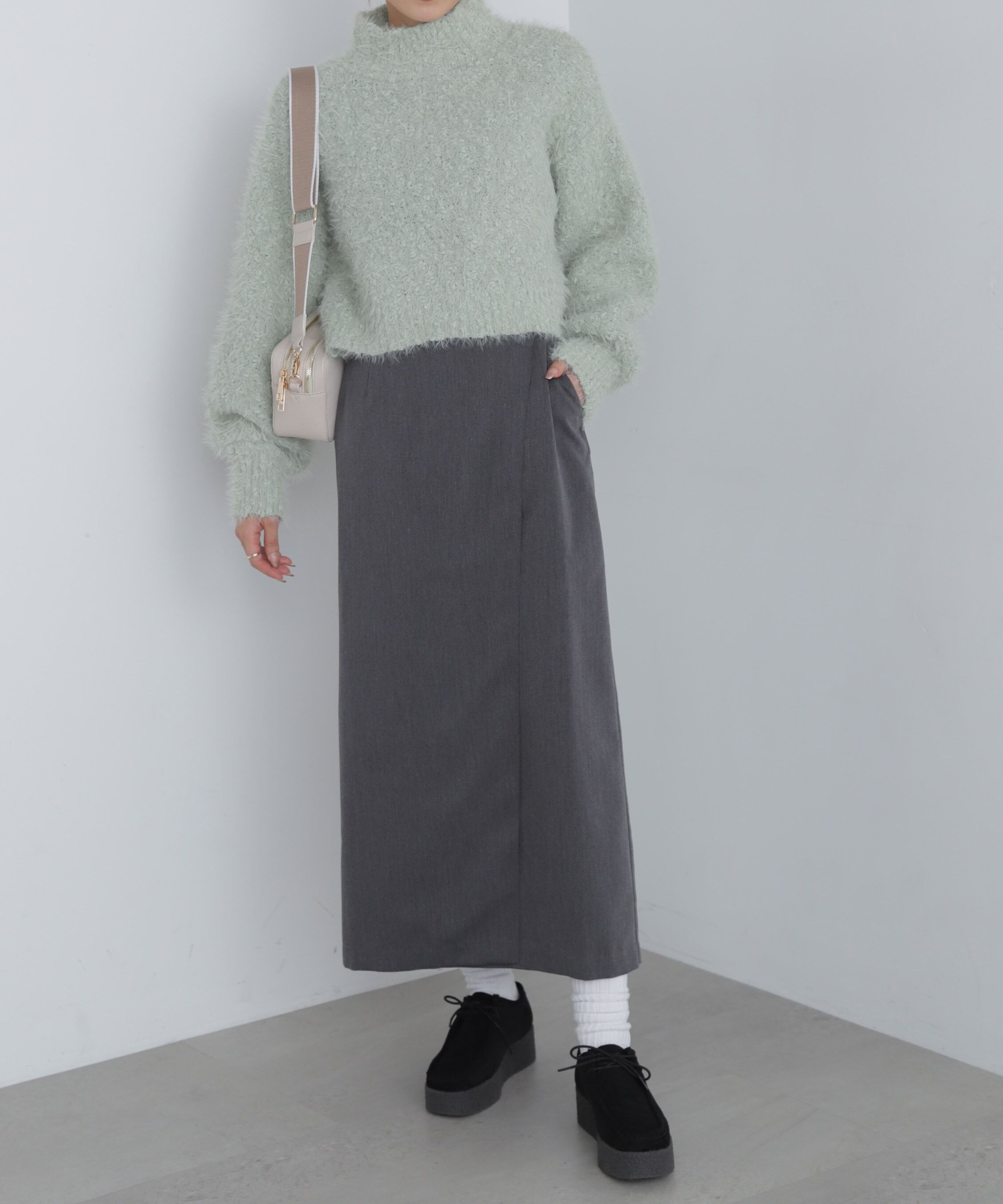  「ラップ風ナロースカート」|スカート|