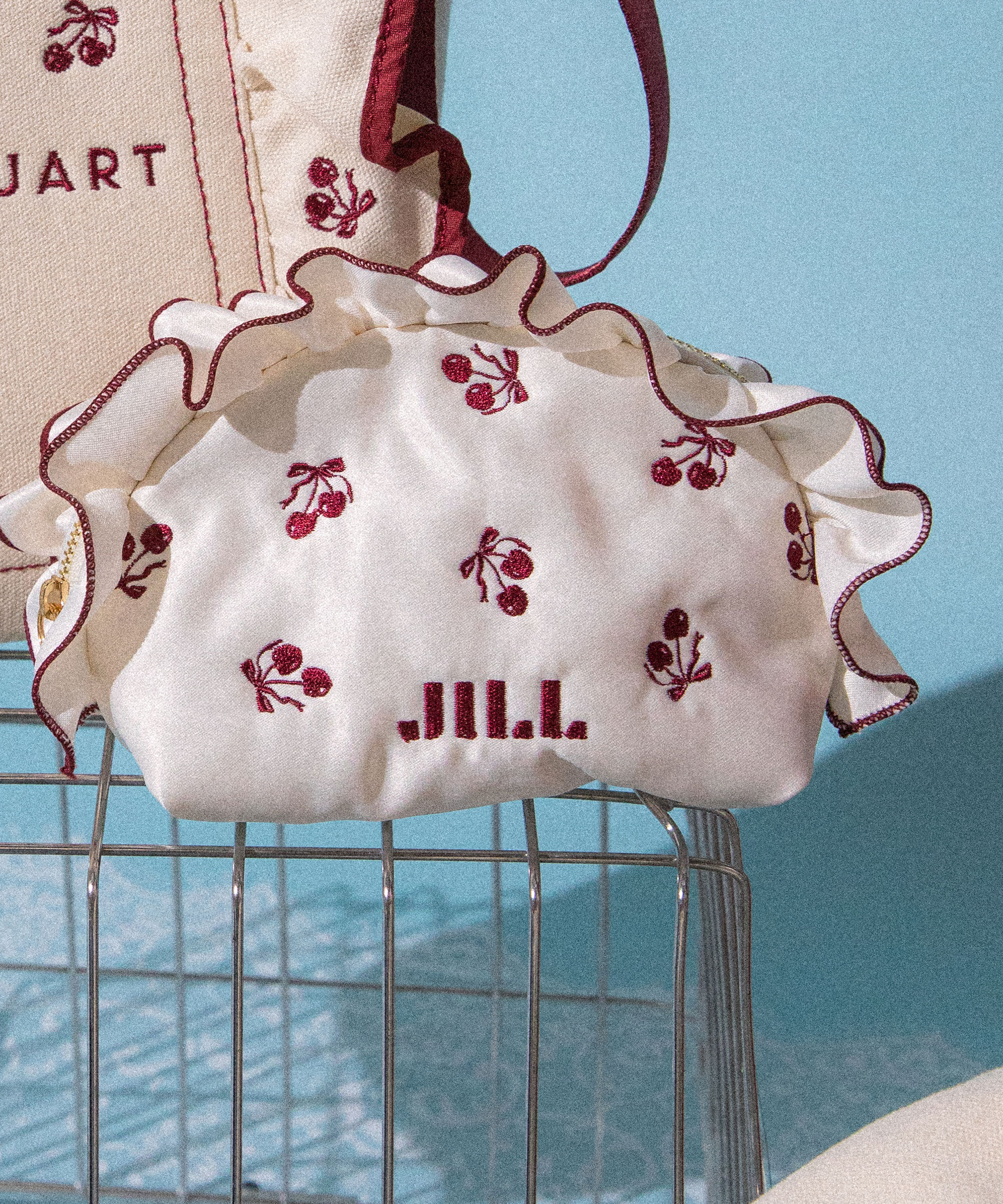  「＜Cherryシリーズ＞フリルポーチ」|財布|