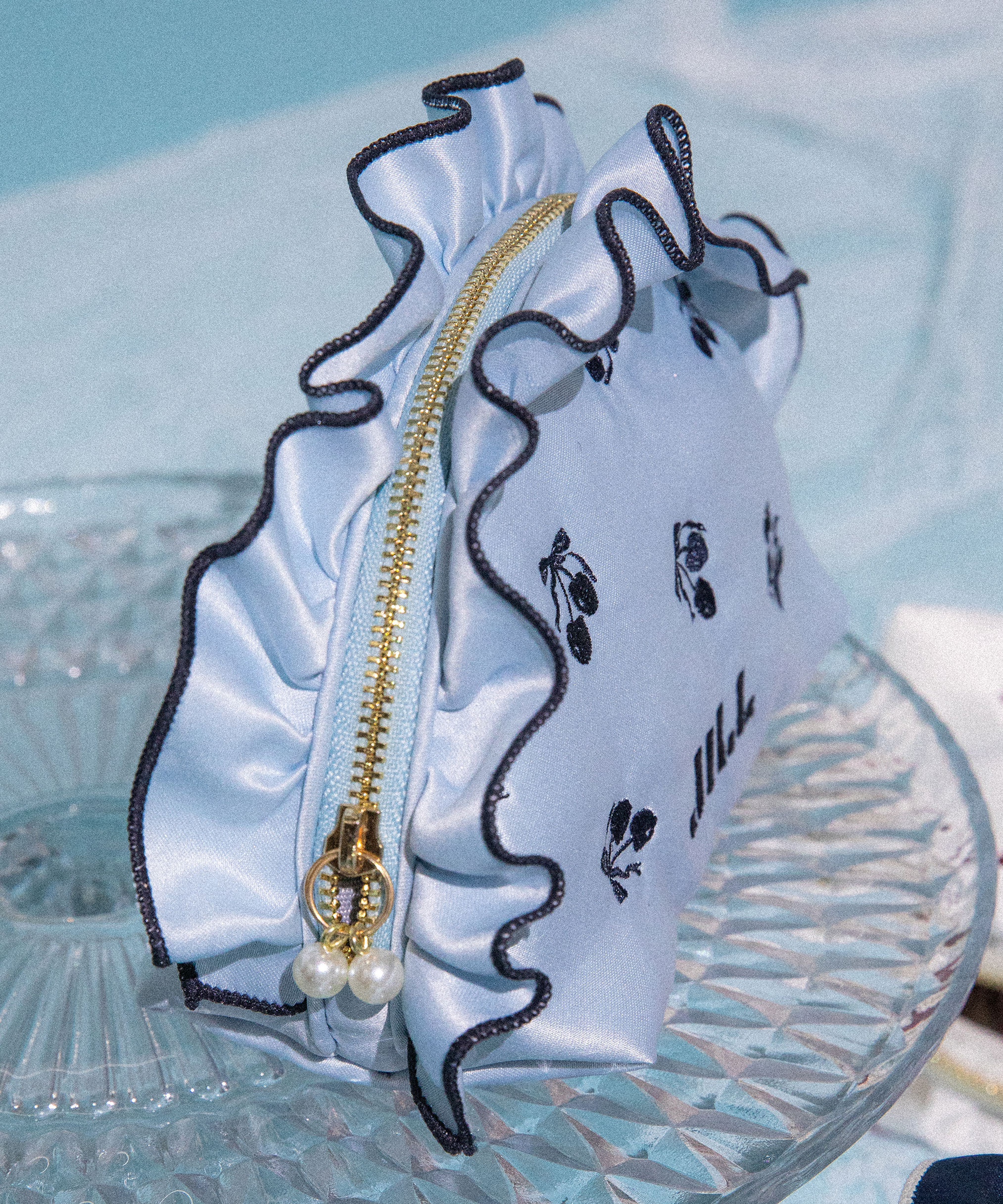  「＜Cherryシリーズ＞フリルポーチ」|財布|