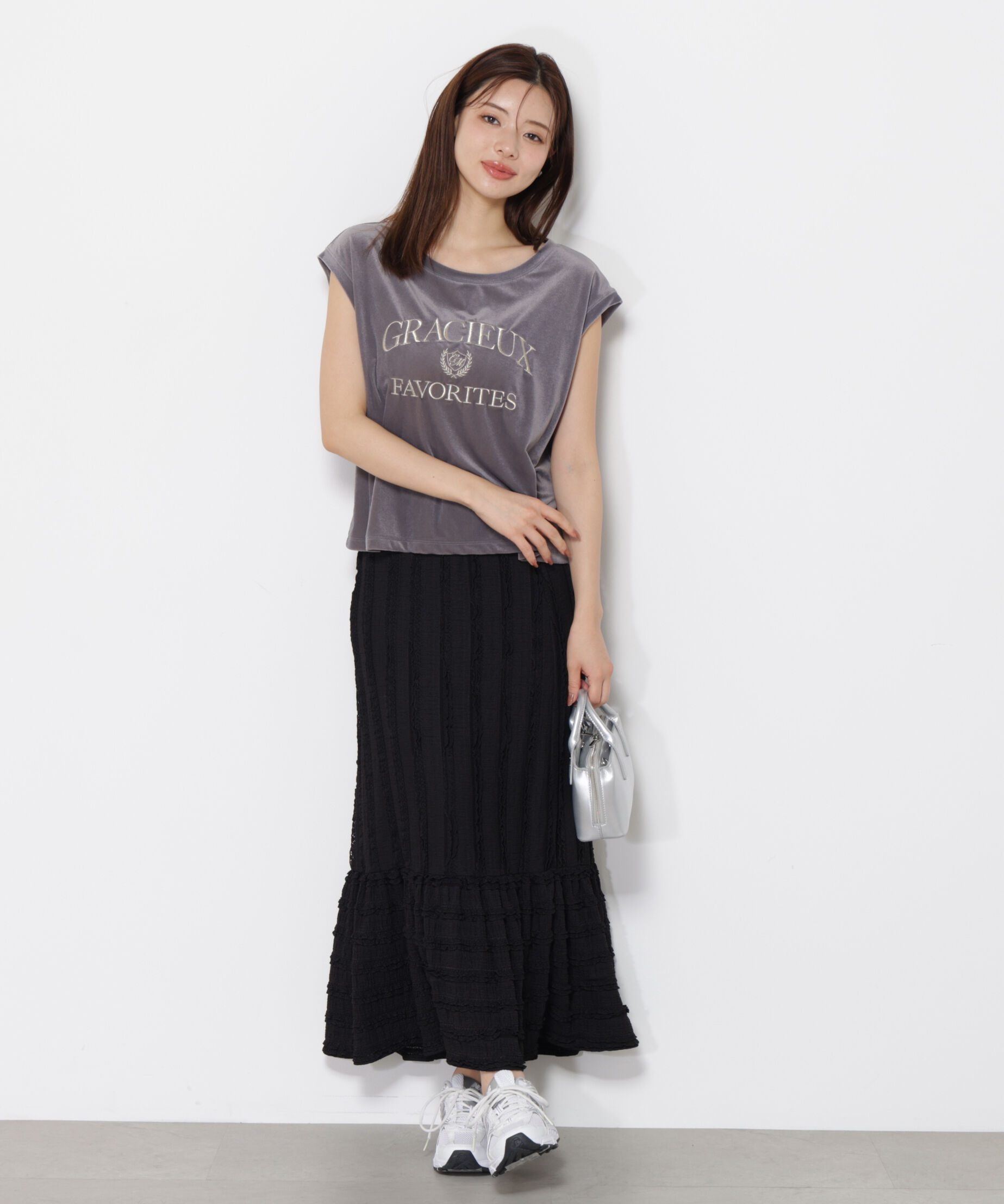 PROPORTION BODY DRESSING「＜ハンドウォッシャブル＞シアーベロア刺繍Tシャツ」|Tシャツ・カットソー|