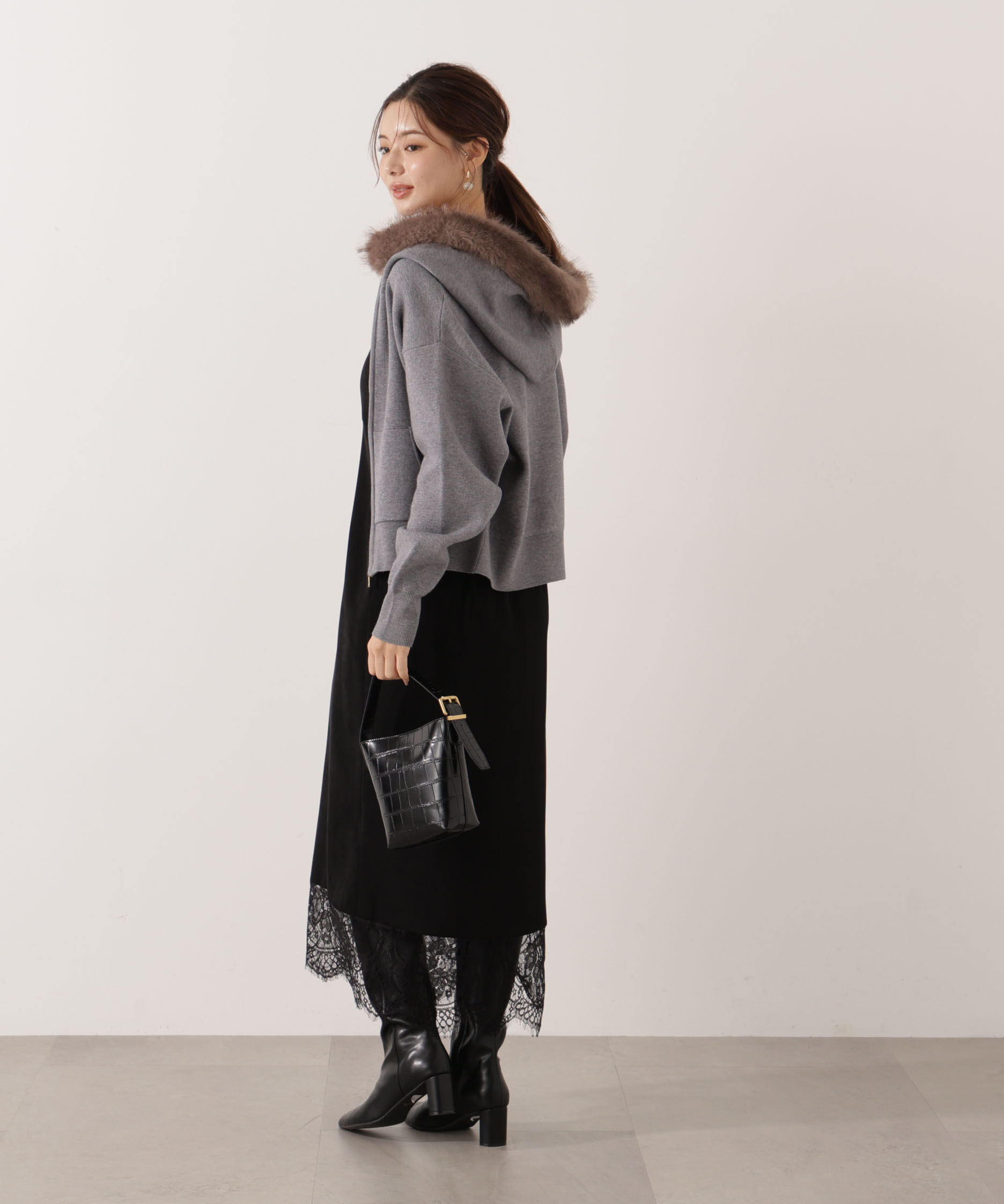 PROPORTION BODY DRESSING「エコファー付きニットパーカー 25AW」|ニット・セーター|