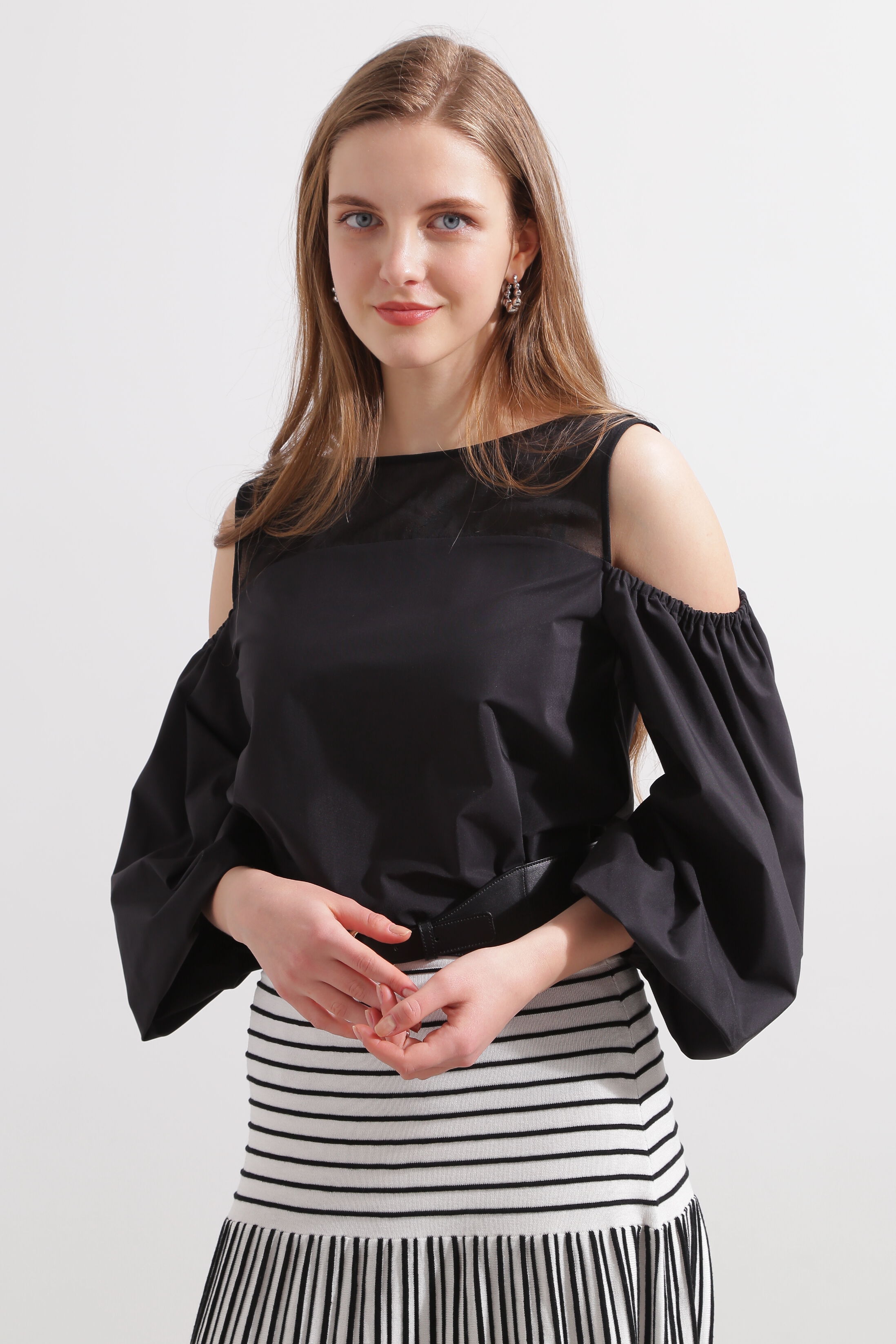  「オフショルダーカットソートップス」|Tシャツ・カットソー|