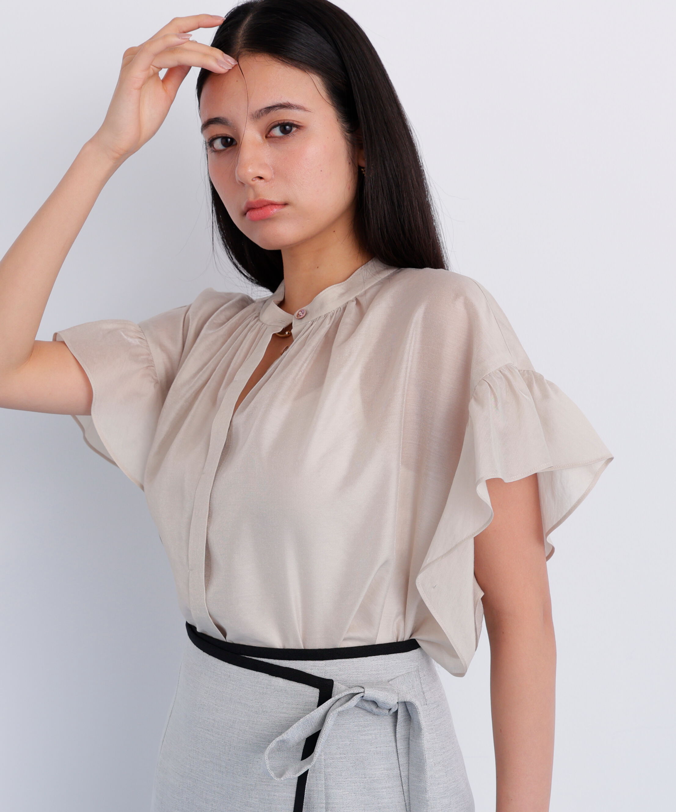  「ラッフルスリーブブラウス」|シャツ・ブラウス|ベージュ
