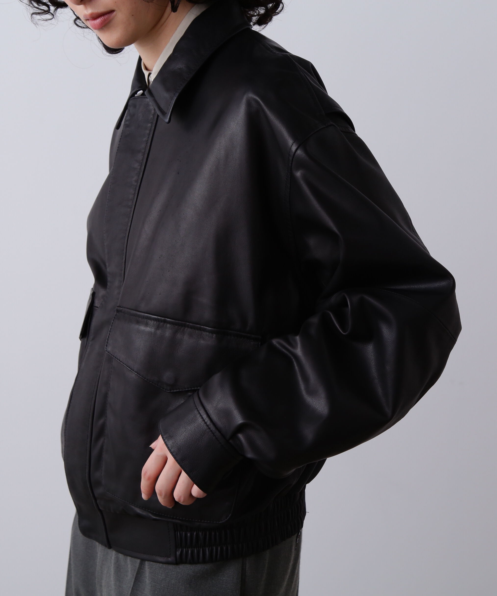 YLEVE 「YLEVE / SHEEP LEATHER ZIP BLOUSON」|ブルゾン・スタジャン|
