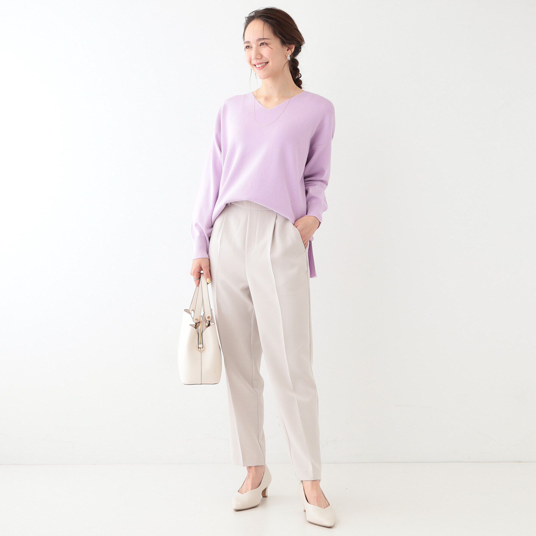 SHOO･LA･RUE「【洗える/S-LL】お顔周りすっきり 優しい肌触りのVネックニット」|ニット・セーター|