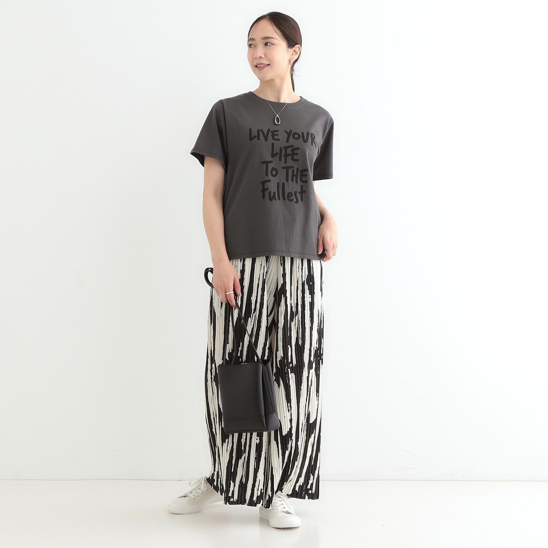 SHOO･LA･RUE「【洗える/S-LL】選べる4柄 プリントアソート ベーシックTシャツ」|Tシャツ・カットソー|