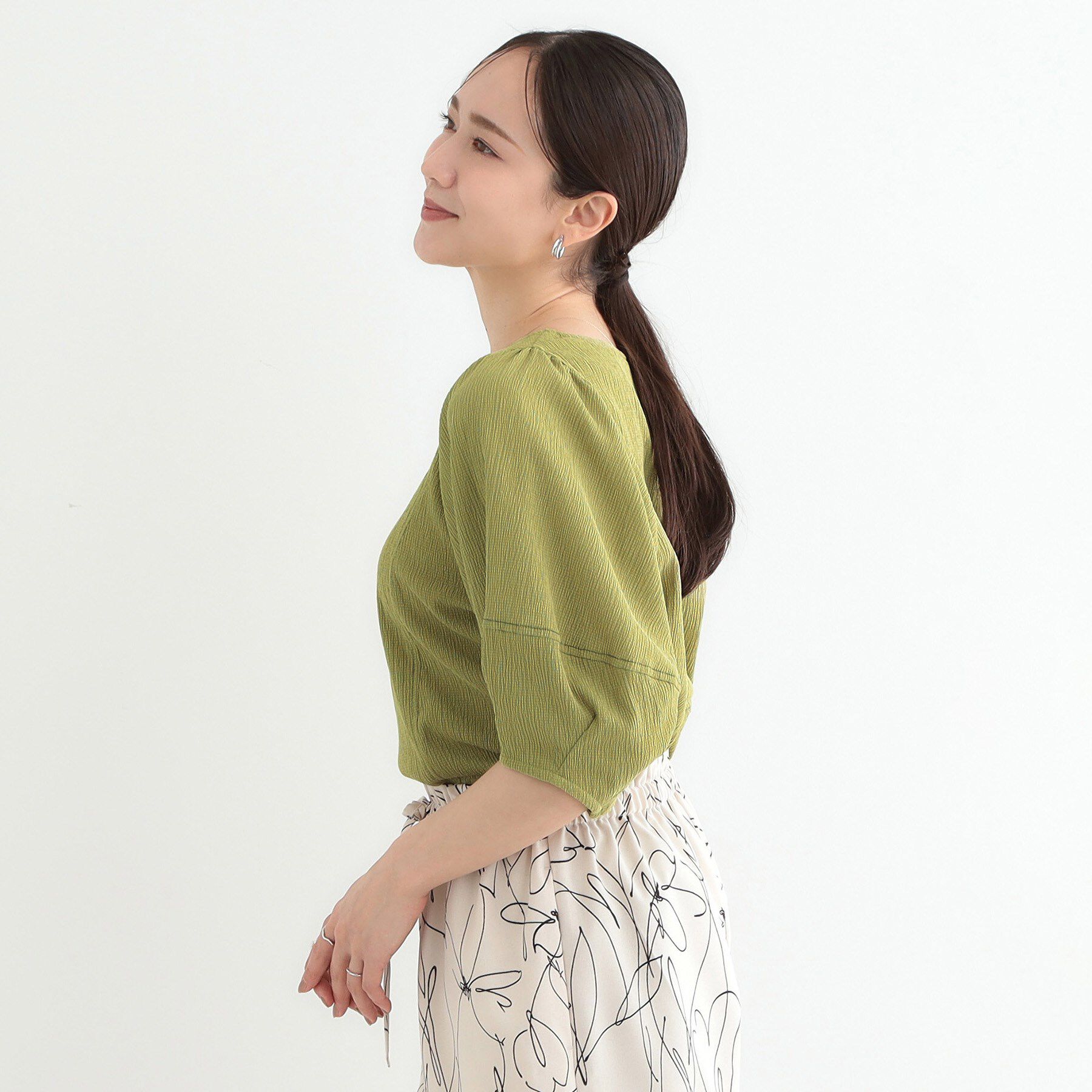 SHOO･LA･RUE「【洗える/S-LL/UV】 配色ステッチがアクセント 大人のデザイントップス」|Tシャツ・カットソー|