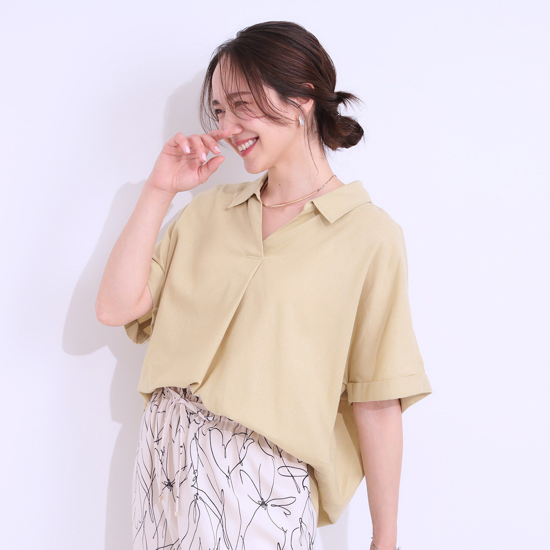 SHOO･LA･RUE「【S-LL/UV/接触冷感/抗菌防臭】体型を自然にカバー フレンチリネンブレンド襟付ドルマンシャツ」|シャツ・ブラウス|