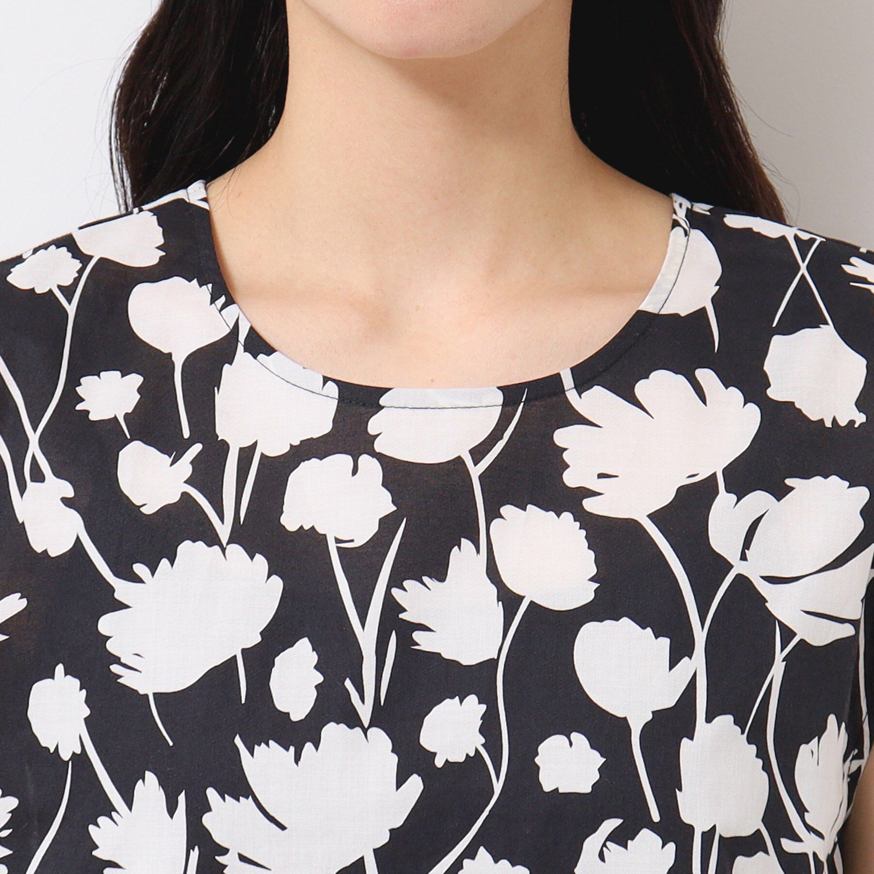 Dessin「【リンクコーデ・洗える】フラワープリントワンピース」|ワンピース|