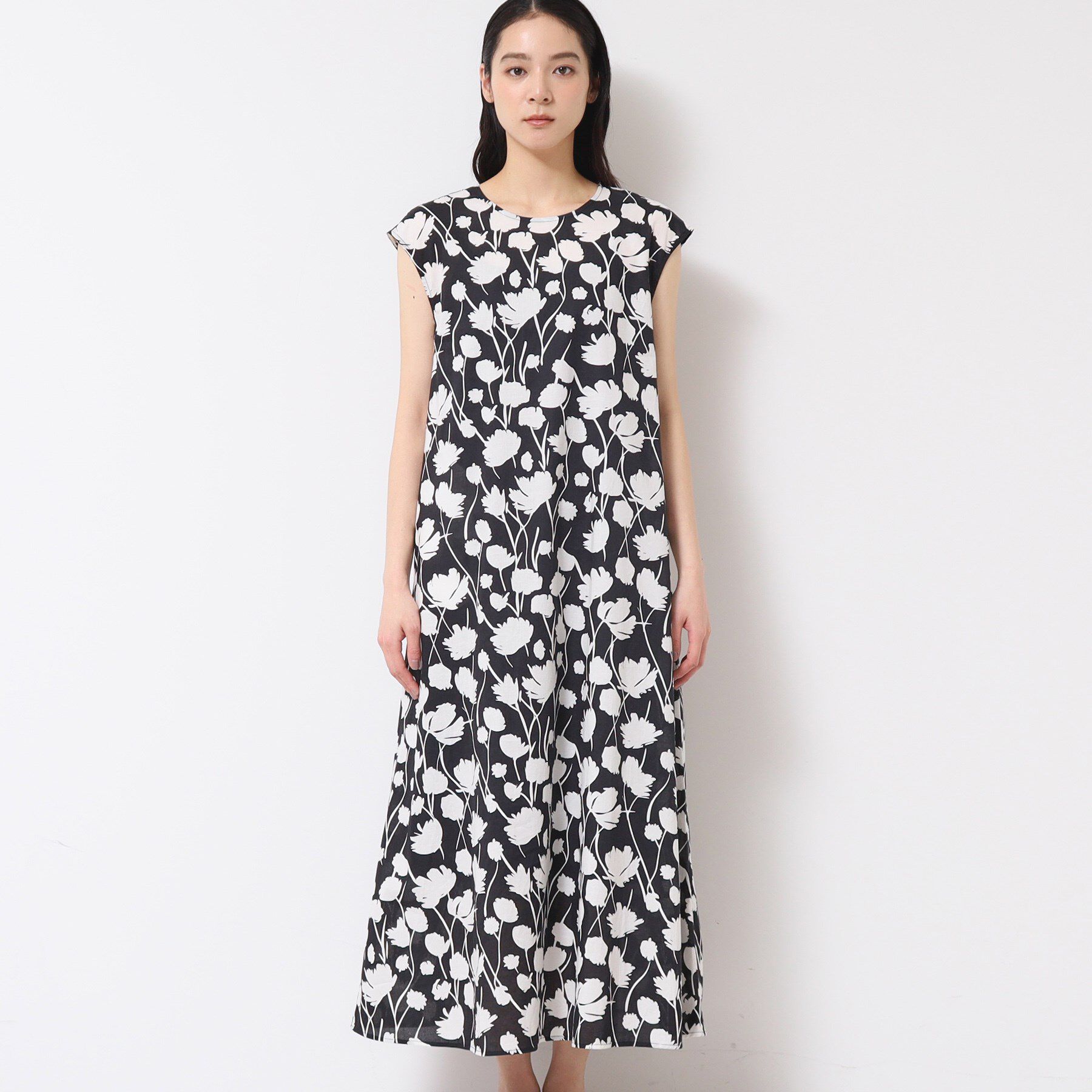 Dessin「【リンクコーデ・洗える】フラワープリントワンピース」|ワンピース|