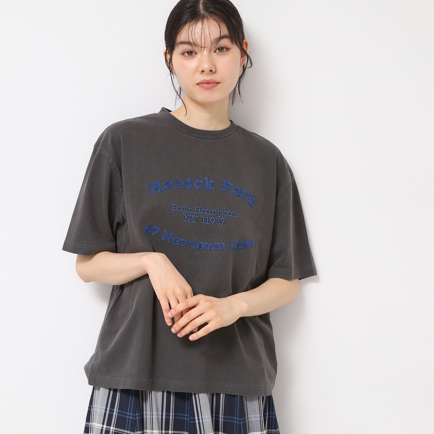 Dessin「【ユニセックス・洗える】ピグメントロゴTシャツ」|Tシャツ・カットソー|
