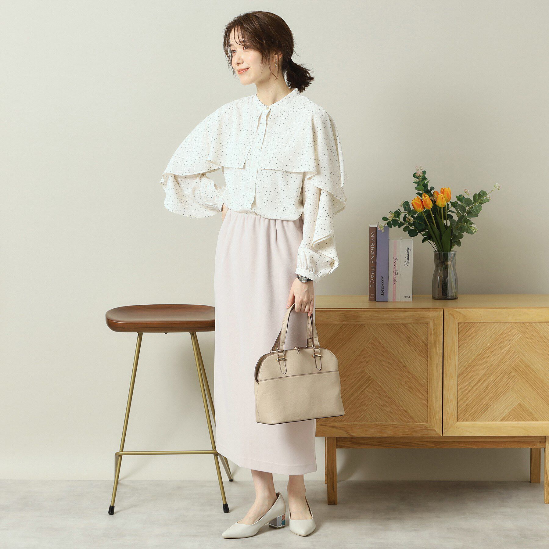 ITS&rsquo;DEMO「【手洗い可】ケープフリルドットブラウス」|シャツ・ブラウス|