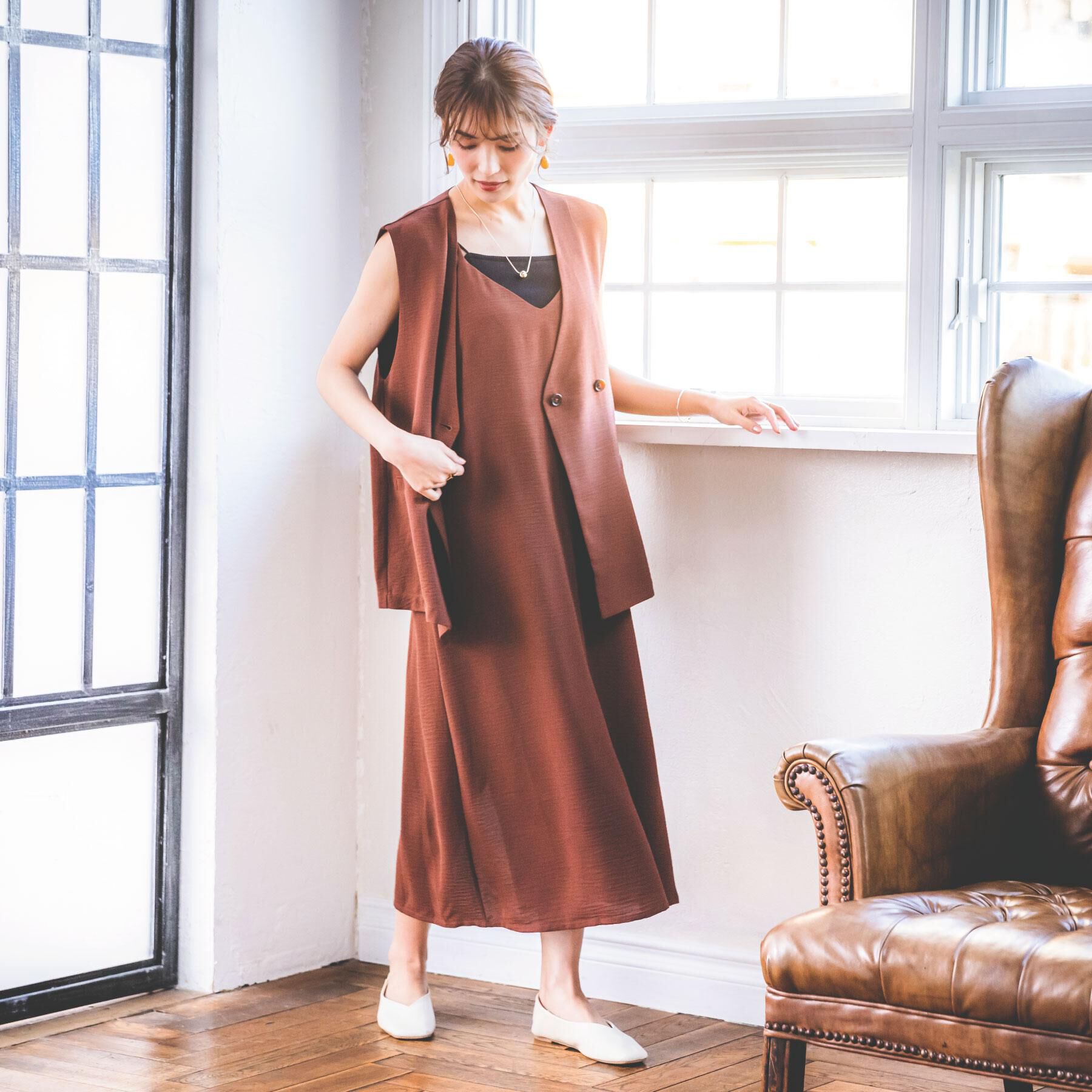 ITS&rsquo;DEMO「【接触冷感／吸水速乾／洗濯機OK／イージーケア】ジレ&times;キャミワンピースセット＜ラク服シリーズ＞」|ワンピース|