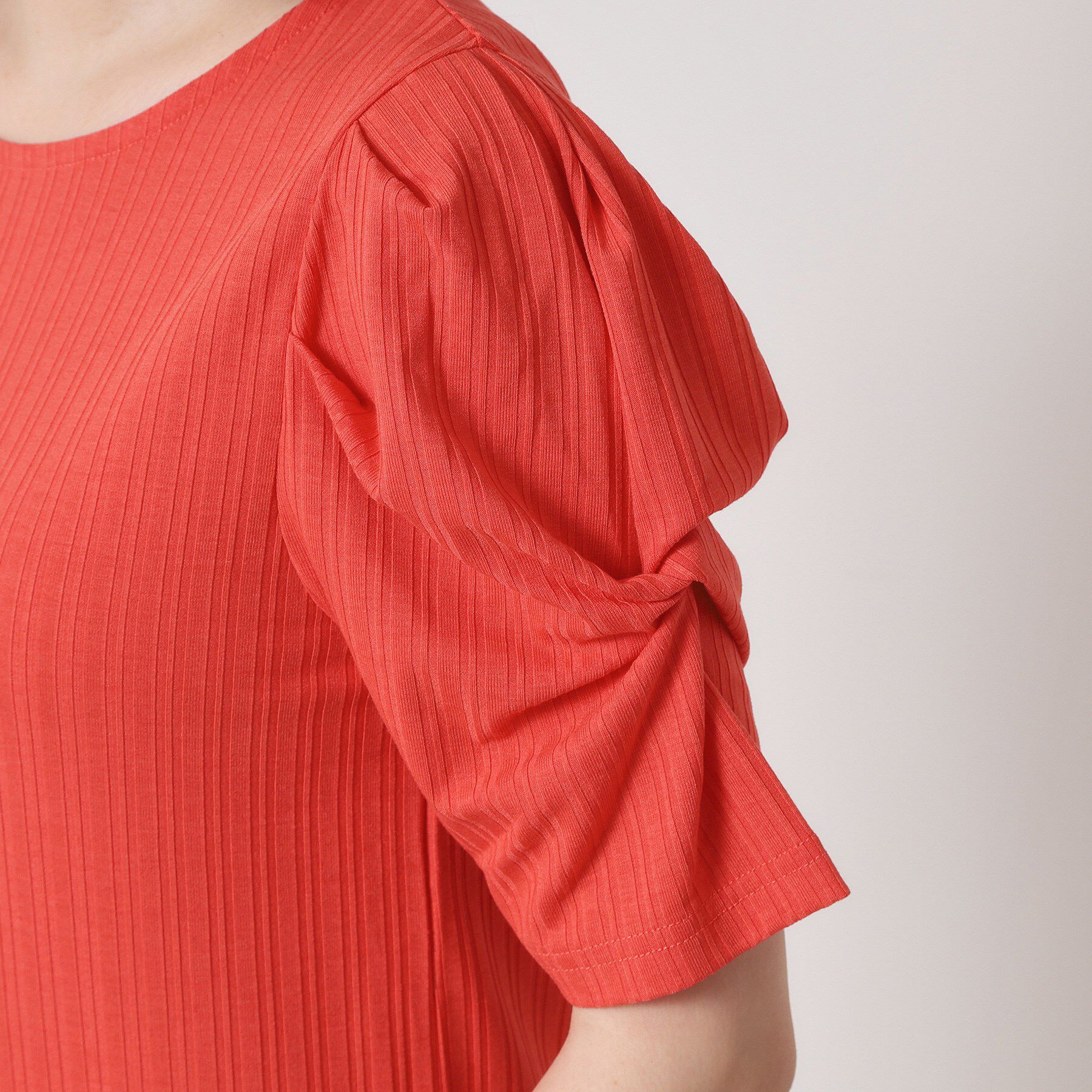 ITS&rsquo;DEMO「【手洗い可】ランダムテレコ袖タックプルオーバー」|Tシャツ・カットソー|