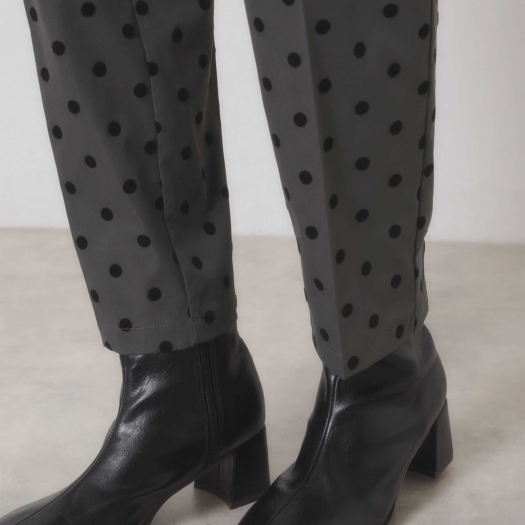 ITS&rsquo;DEMO「【手洗い可／ウエストゴム】フロッキードットパンツ」|その他|