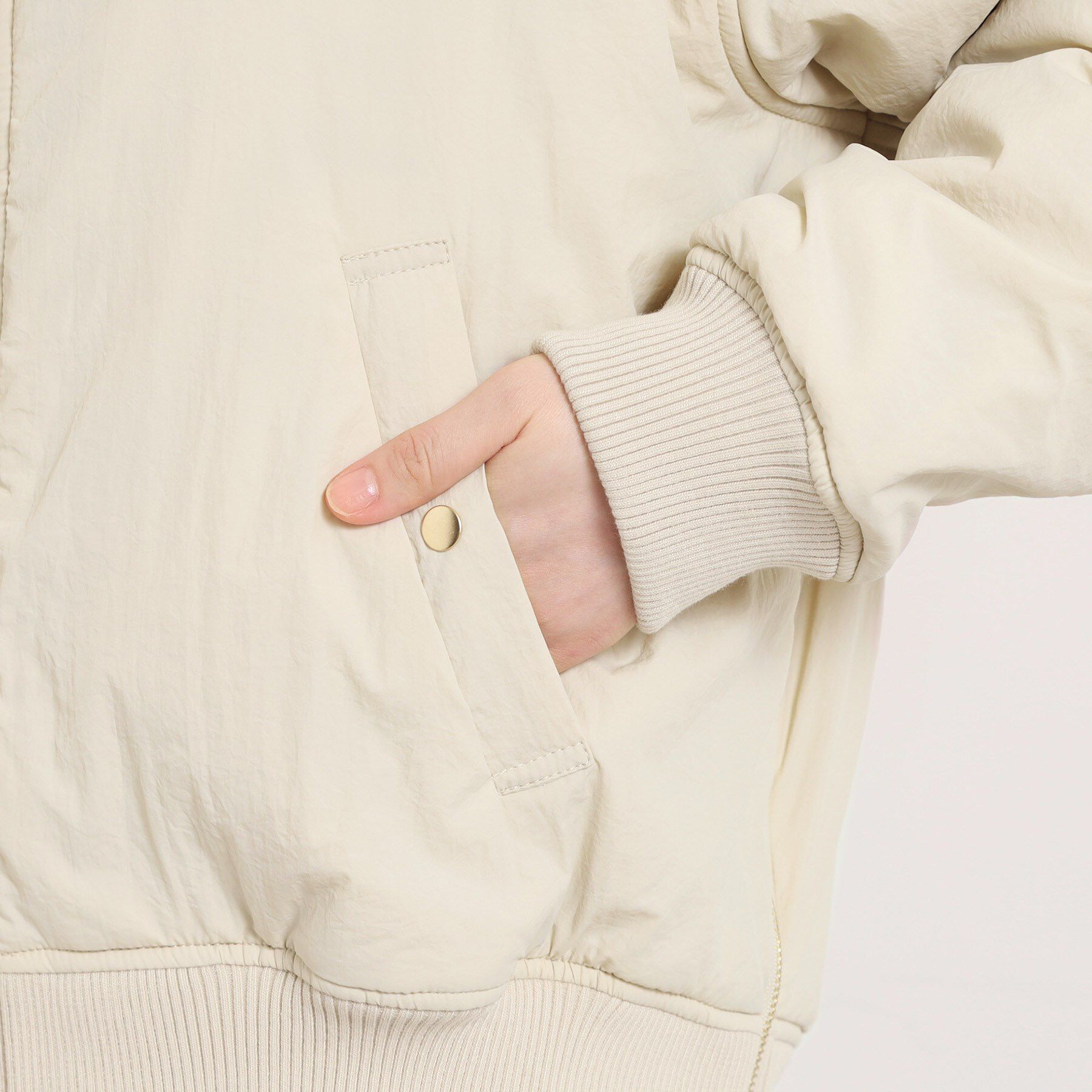 ITS&rsquo;DEMO「バックシャーリングMA－1」|ブルゾン・スタジャン|