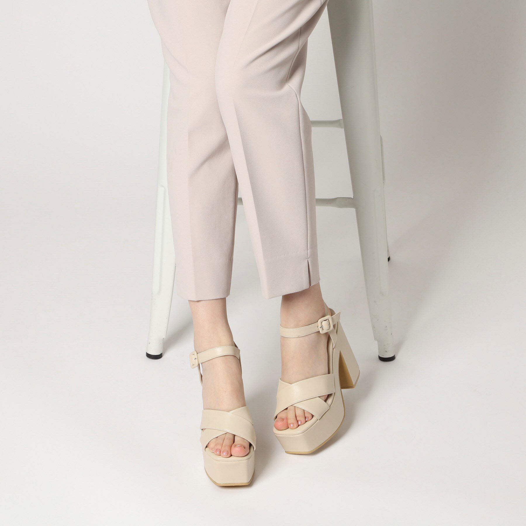 ESPERANZA「◆【ラク盛り／サンダル】リピーター続出／脚長美脚　ラク盛り厚底サンダル　24年Ver」|サンダル|