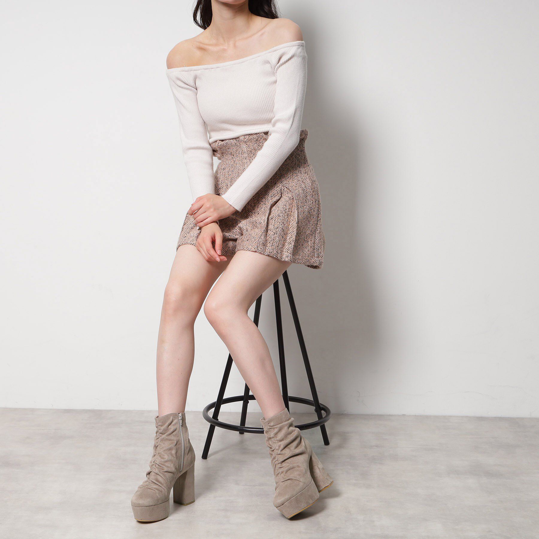 ESPERANZA「【ラク盛り／ショートブーツ】リピーター続出／脚長美脚 厚底シャーリングブーツ」|ショートブーツ|