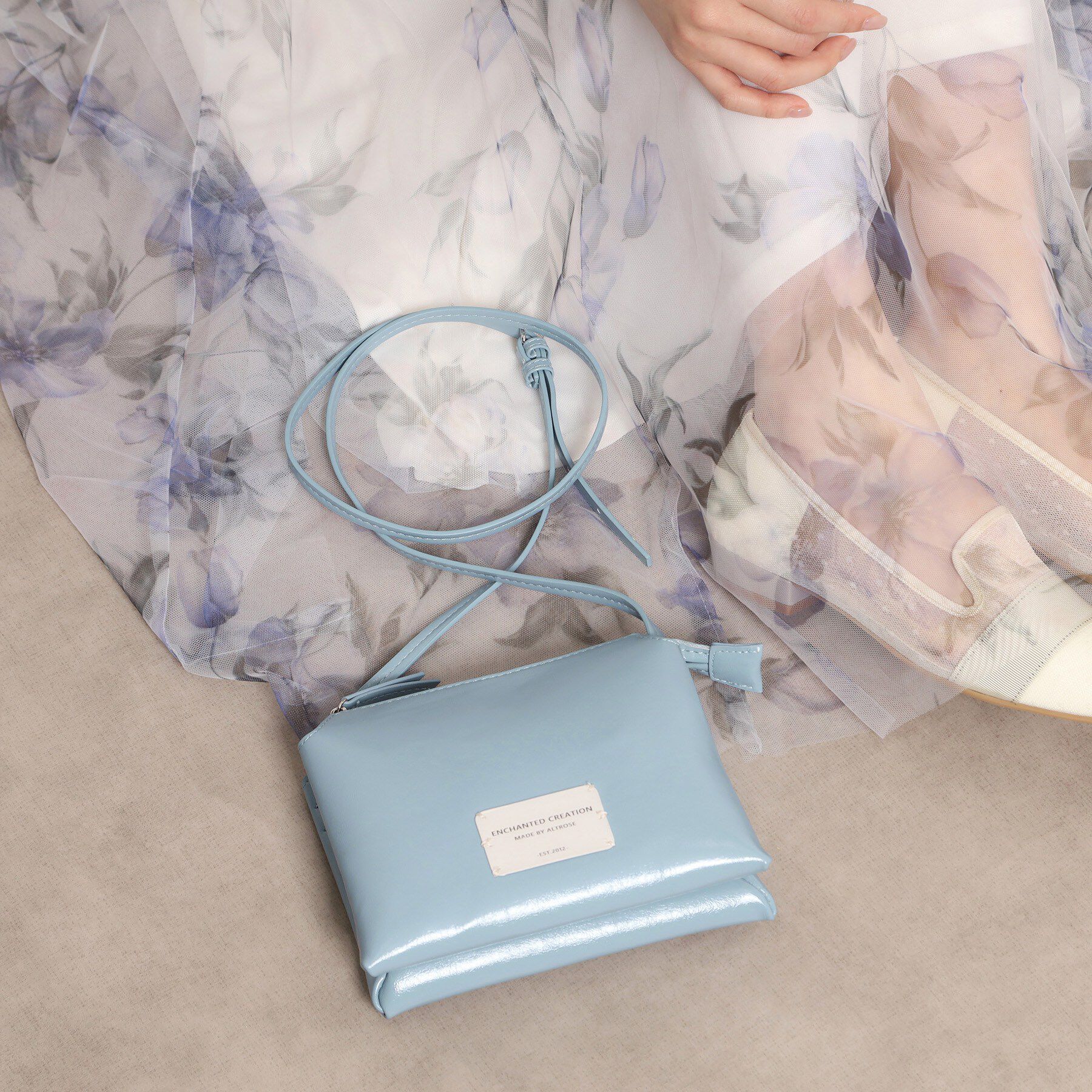 Ober Tashe「コンパクトショルダーバッグ」|ショルダー・メッセンジャー|ブルー(092)