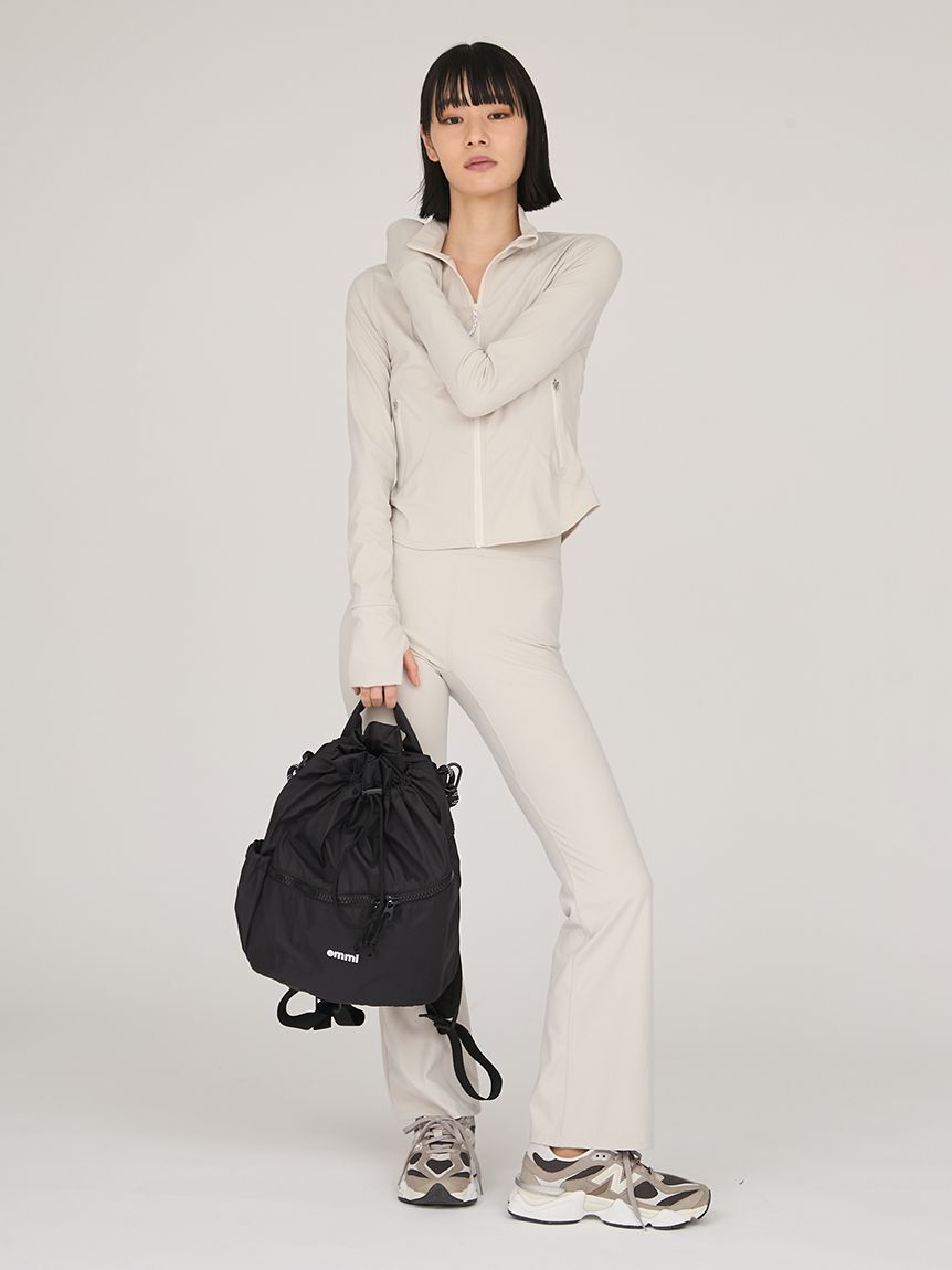 emmi atelier「【限定カラー】撥水 emmiロゴマルチバックパック」|リュック|