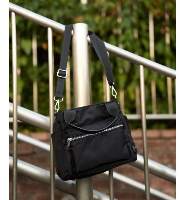 ikka「ハッスイナイロン8ポケ2WAYトート」|その他|