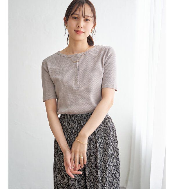 ikka「前後2WAYヘンリーネックプルオーバー」|Tシャツ・カットソー|グレージュ