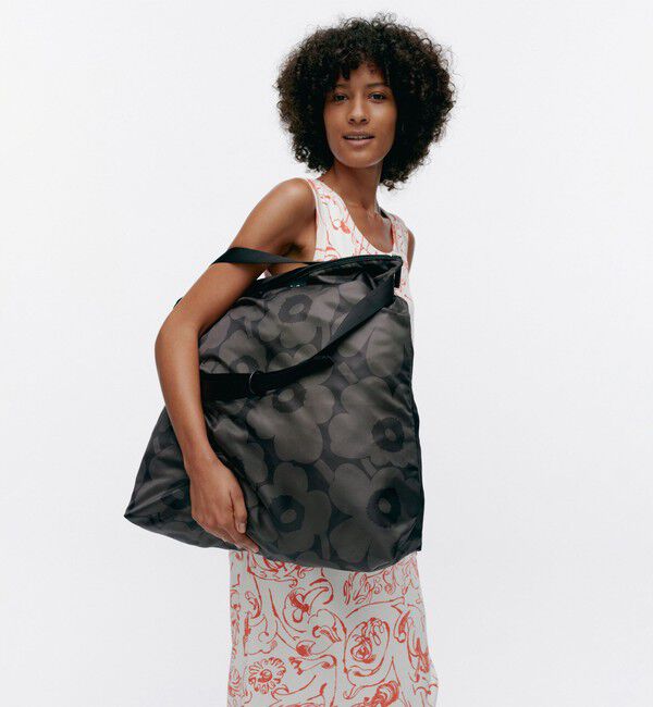 Marimekko「Neat Crossbody Unikko L ショルダーバッグ」|ショルダー・メッセンジャー|