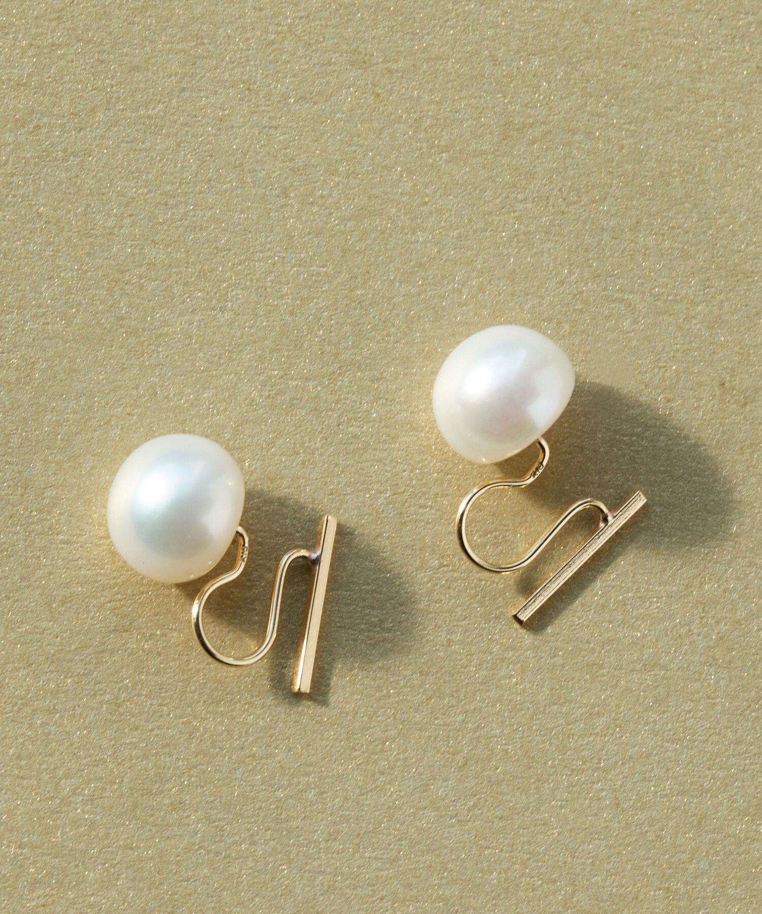 JUPITER「【シリーズ累計販売 1000点突破！】【K10】2way淡水パール&times;バーイヤリング/リバーシブル」|イヤリング|