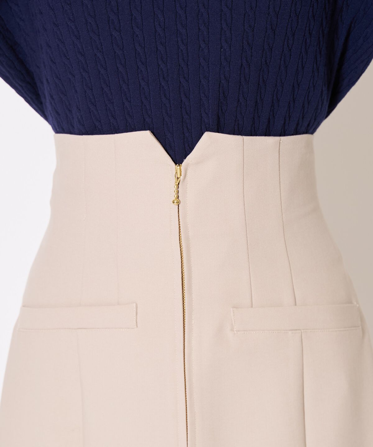 アンドクチュール「フロントZIPマーメイドスカート」|フレア|