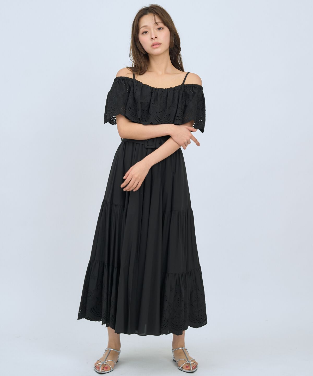 アンドクチュール「レースオフショルティアードワンピース」|ワンピース|