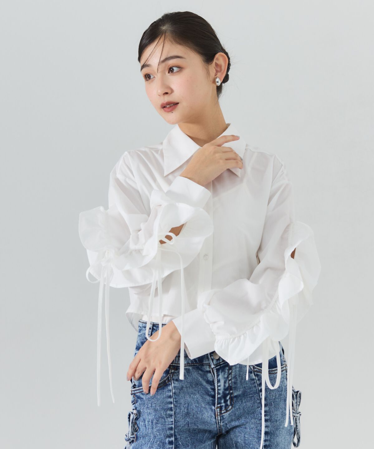 REDYAZEL「カットオフフリルリボンシャツ」|シャツ・ブラウス|