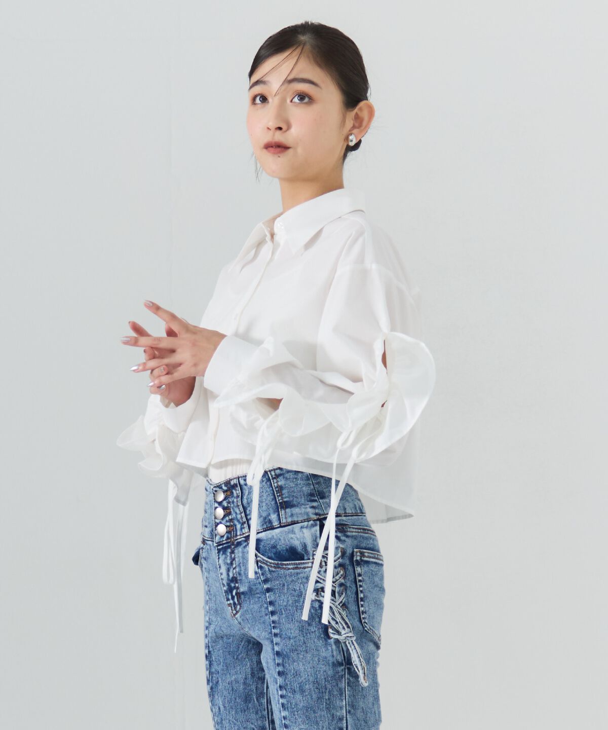 REDYAZEL「カットオフフリルリボンシャツ」|シャツ・ブラウス|
