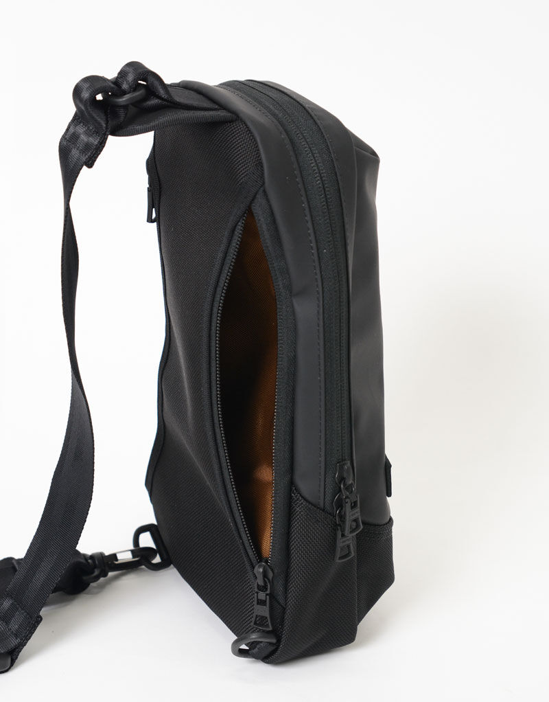 master-piece「slick スリングバック」|ショルダー・メッセンジャー|