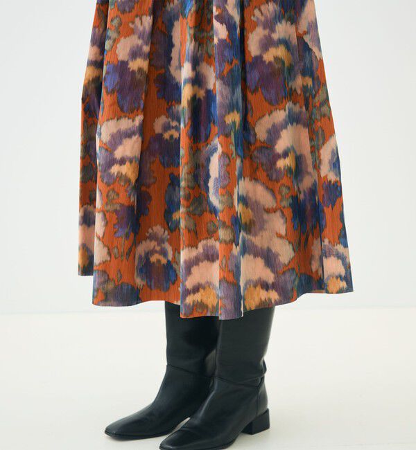 TOMORROWLAND collection「ヴァーミリオンプリント タックスイングスカート」|フレア|