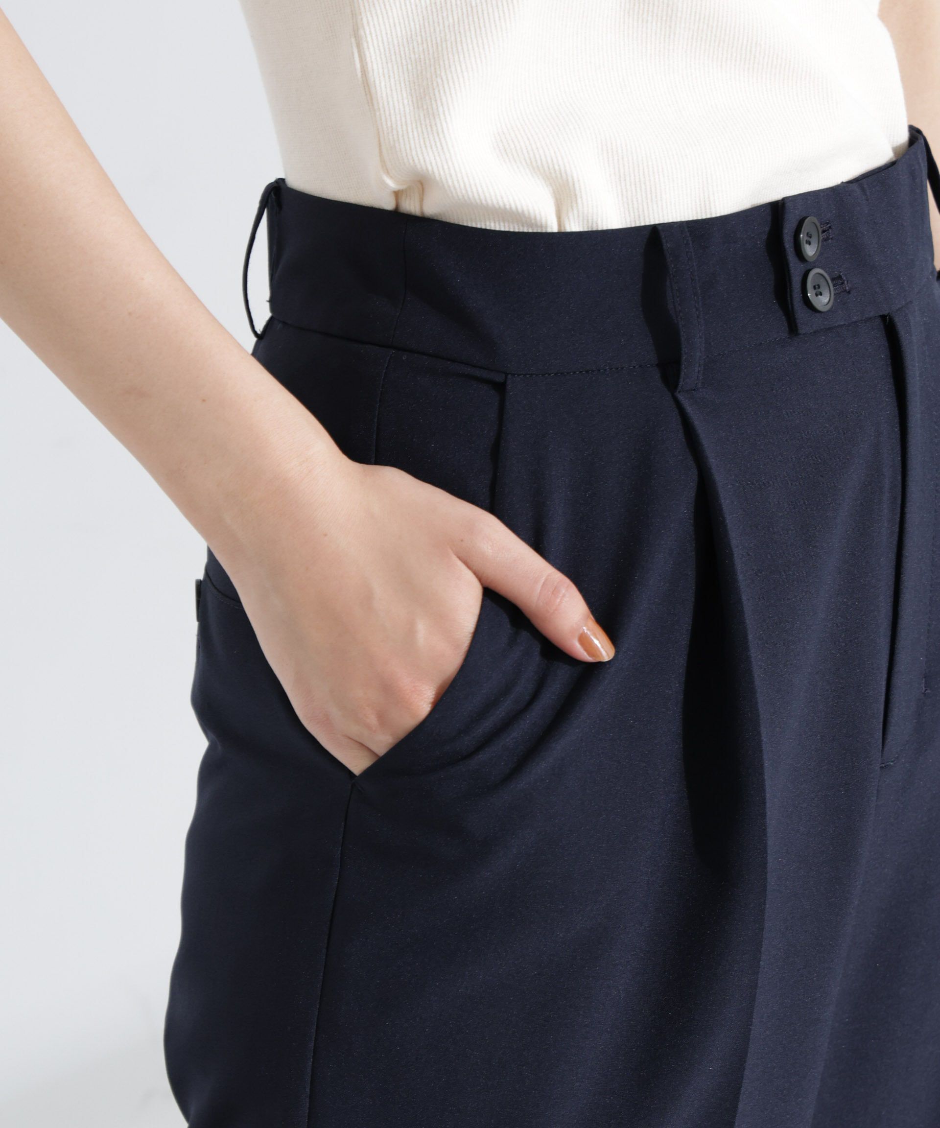 nano･universe「ライトファンクション タックセミワイドパンツ(セットアップ可)」|チノ|