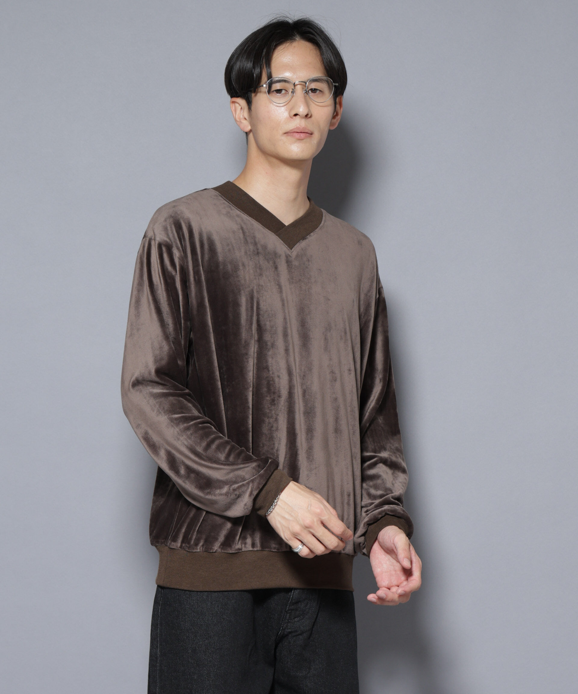 nano･universe「ベロアプルオーバー Vネックスウェット」|Tシャツ・カットソー|